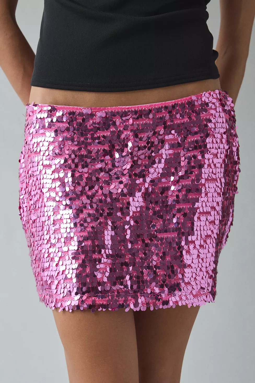 UO Olivia Paillette Sequin Low Rise Micro Mini Skirt | Urban Outfitters (US and RoW)