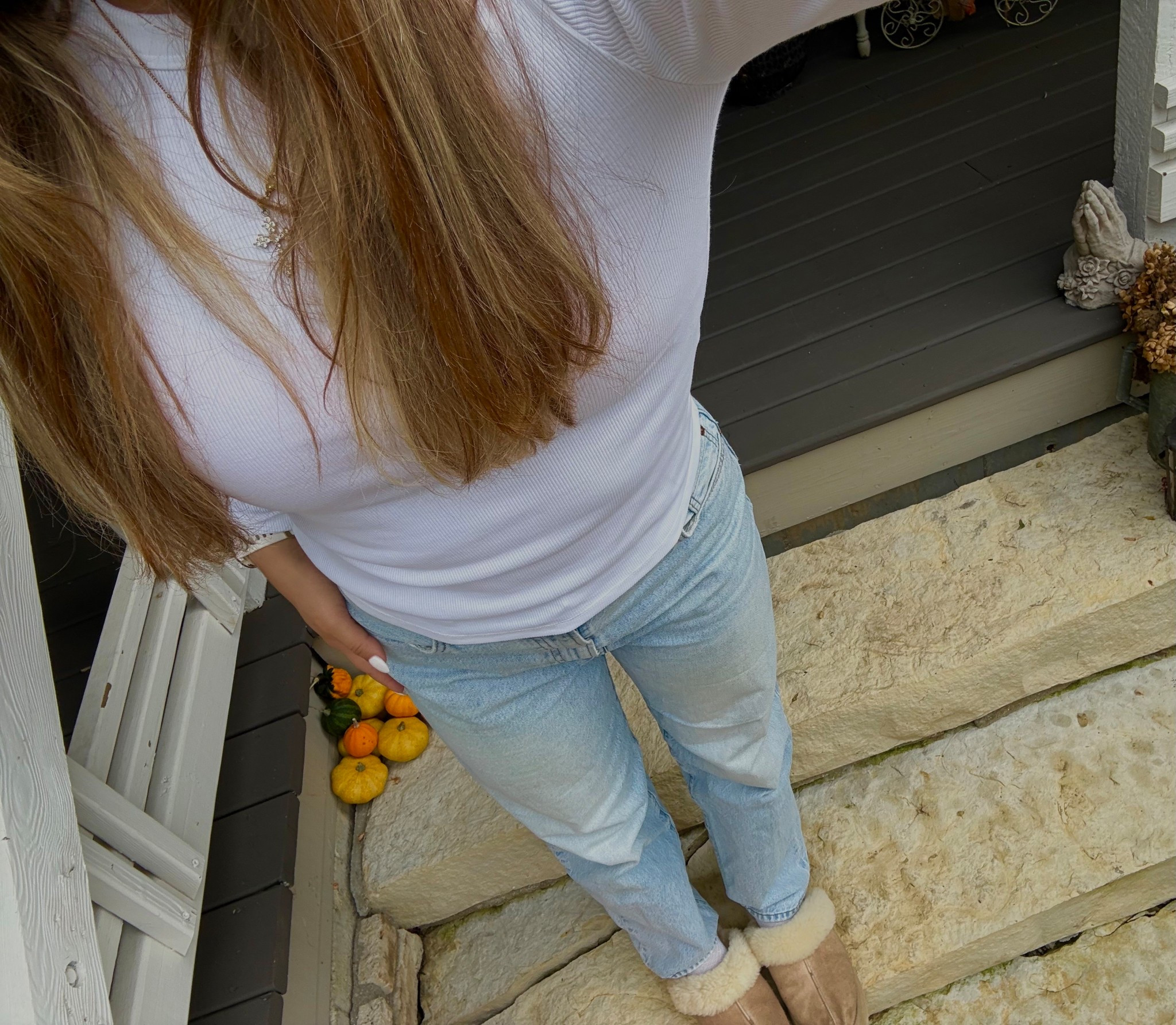 Fall fashion. Fall vibes. Autumn outfit. Light wash jeans. White long sleeve. Basics. Classic style. Cozy fall  

#LTKHalloween #LTKSeasonal