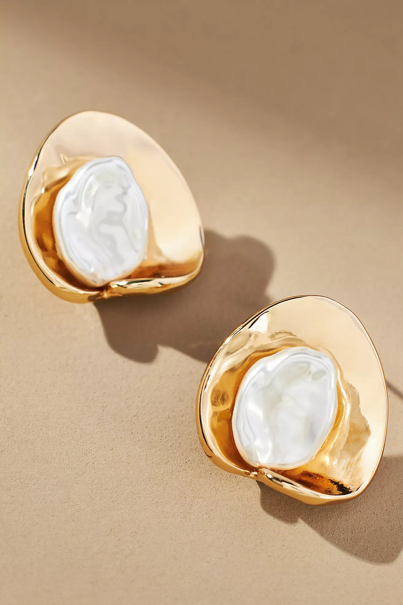 Inner Pearl Hammered Post Earrings | Anthropologie (US)