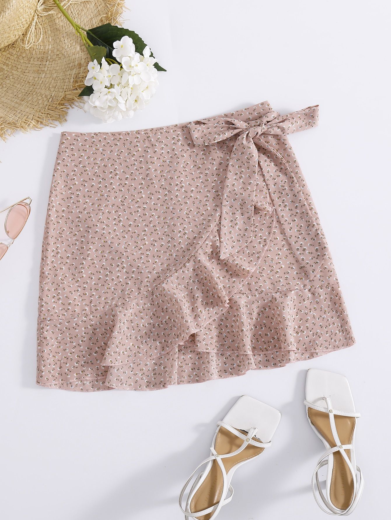 Ditsy Floral Print Ruffle Trim Wrap Hem Skirt | SHEIN