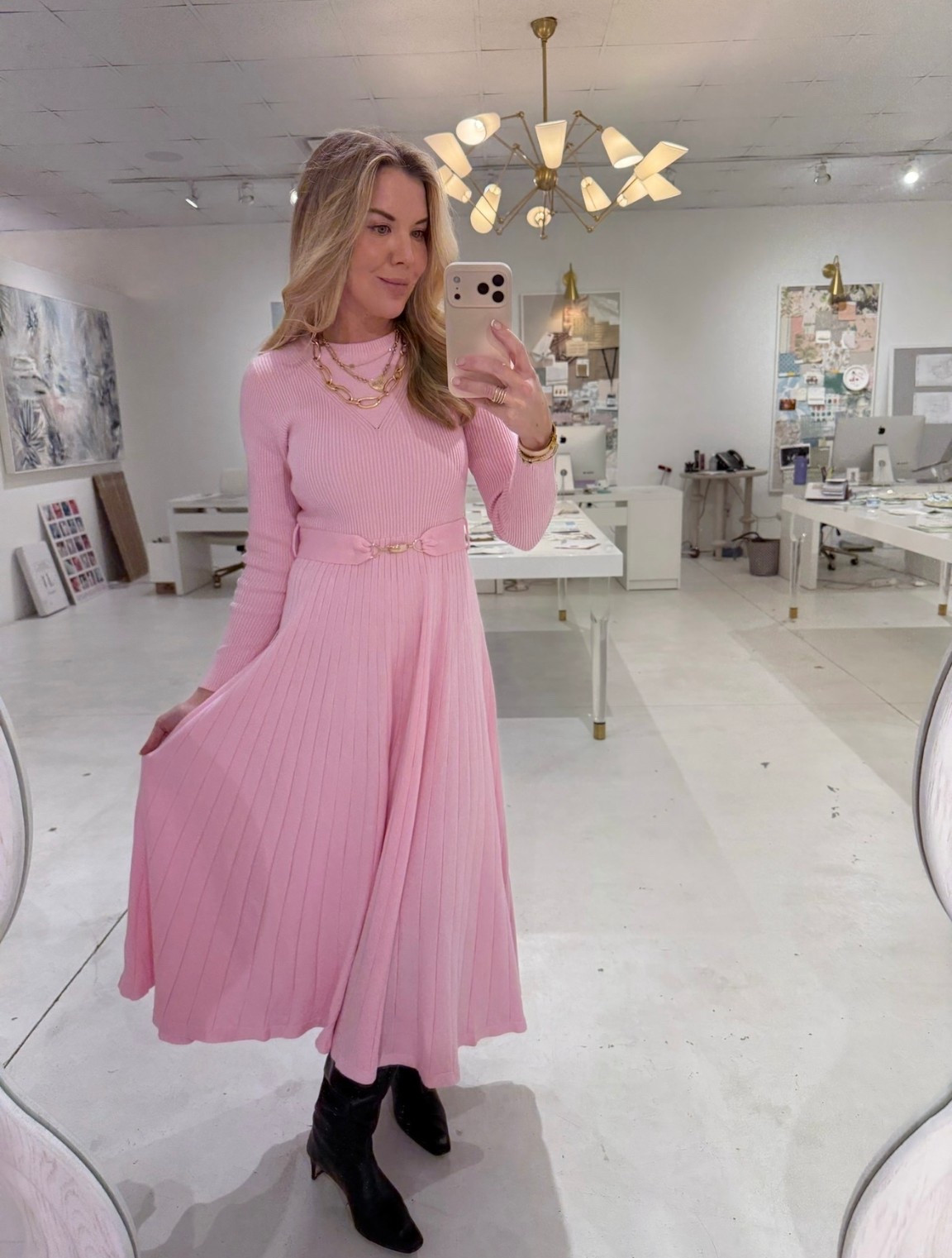 My mom got me this cute dress for Christmas. I love the shade of pink!🩷

#LTKootd #LTKWorkwear #LTKSeasonal