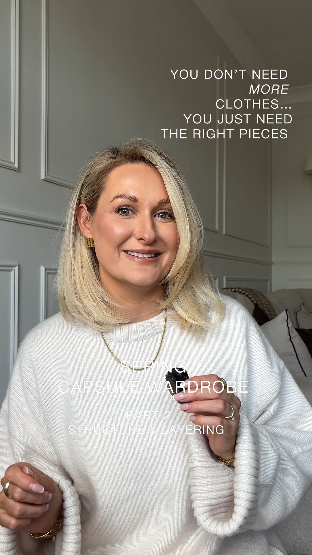 This is where your wardrobe starts to feel more put together.

These are the pieces that add structure and shape, the ones that make simple outfits feel more considered and polished.

 Spring capsule wardrobe, spring outfits, capsule 
