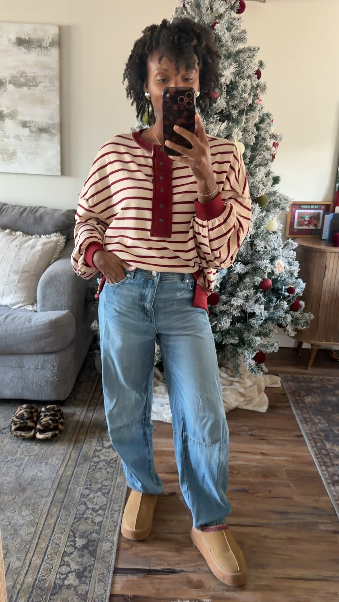 Oversized Waffle Knit Henley
I’m wearing a size small.  Comes in sizes S-XXL 