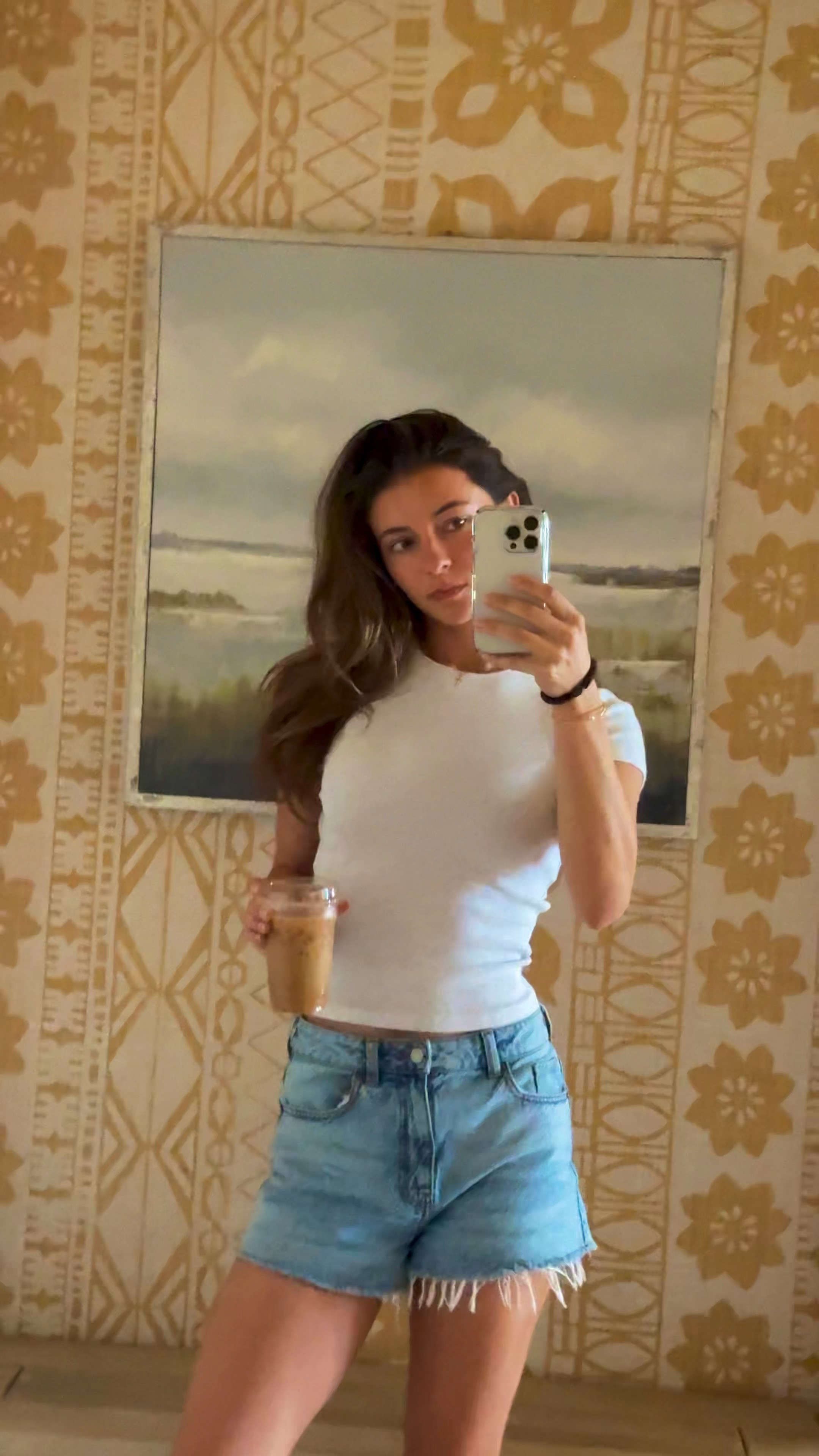 The comfiest t shirt ever on sale!!! #aritzia #boxingday