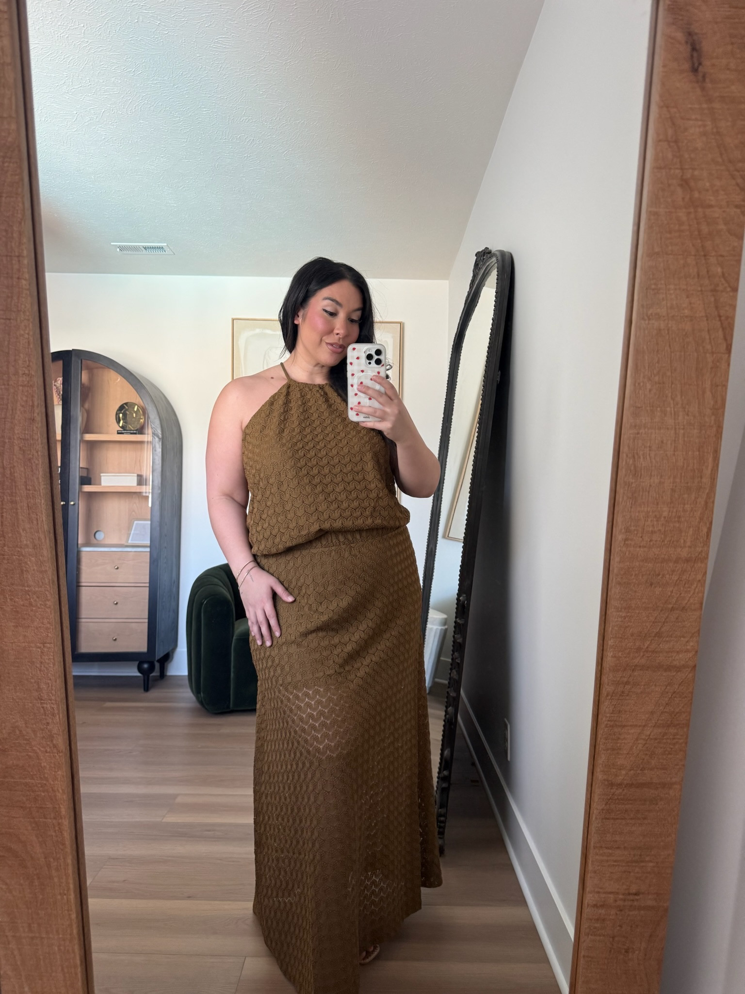 Midsize spring outfit! Size XL 
-
-
-
Midsize Spring outfit inspo, curvy denim, jeans outfit, express denim