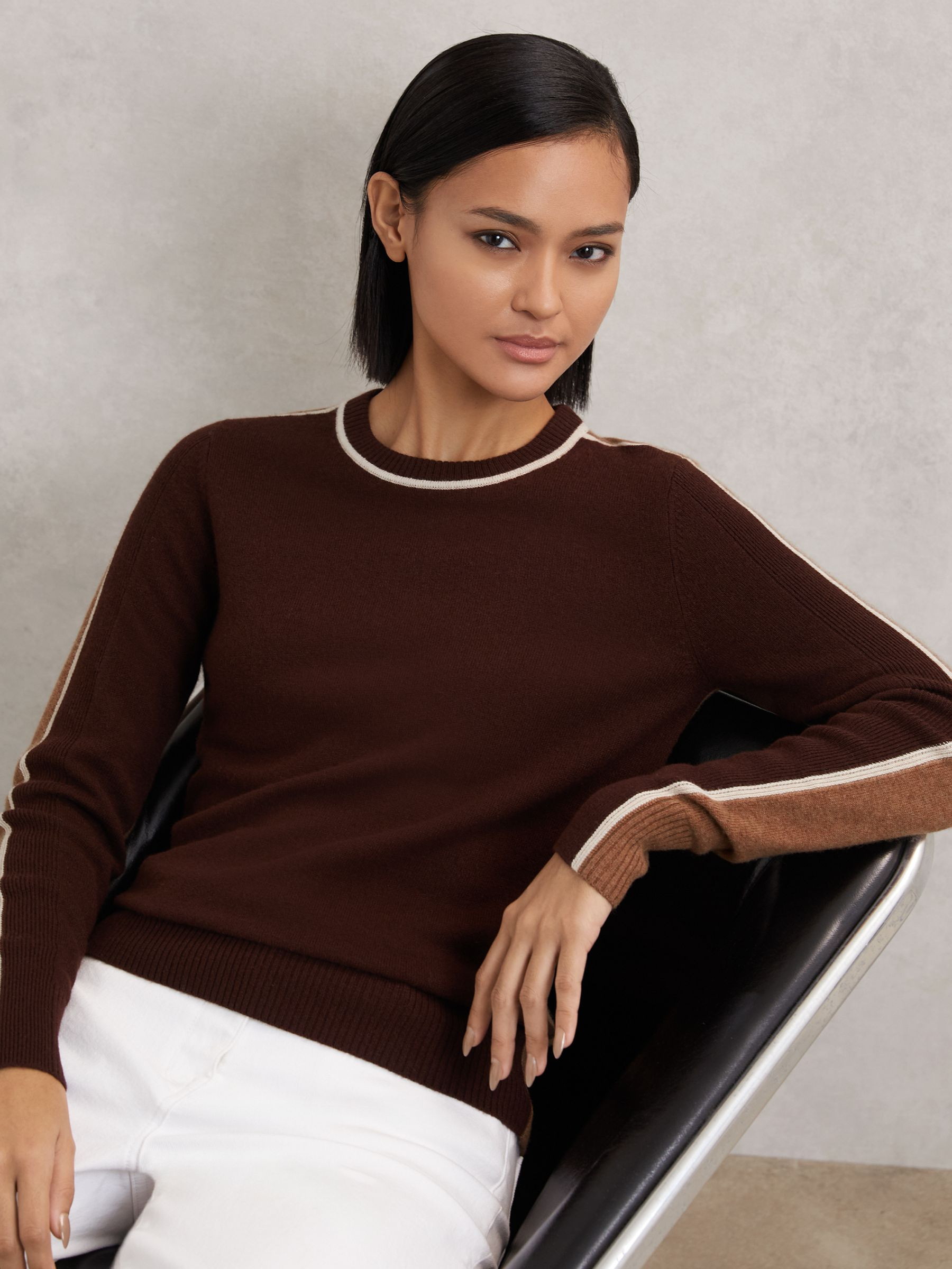 Wool-Blend Colour-Block Jumper With Cashmere in Burgundy/Tan | Reiss UK