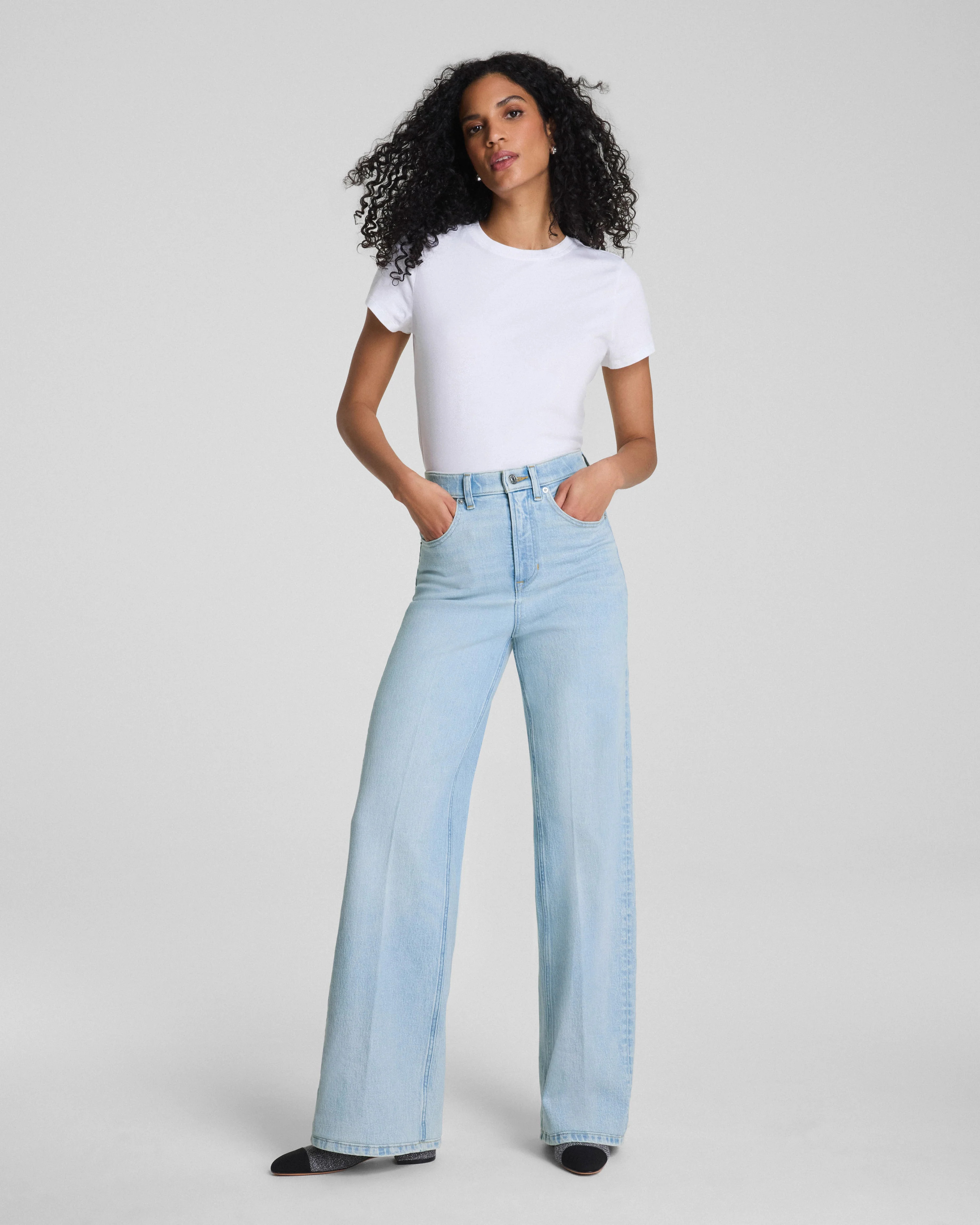 SPANXshape® Authentic 360 Wide Leg Jeans | Spanx Canada
