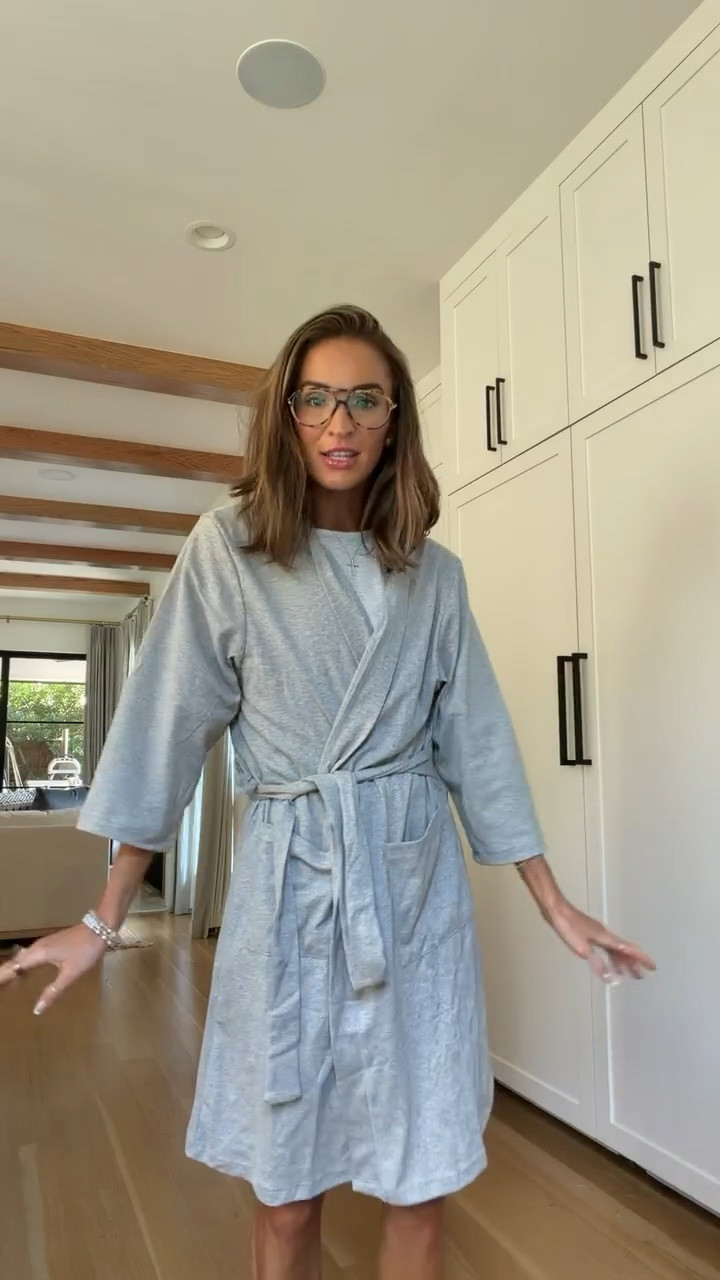 SO obsessed with this amazon robe 😍 under $30 and insanely comfy / great quality!

#LTKMothersDay