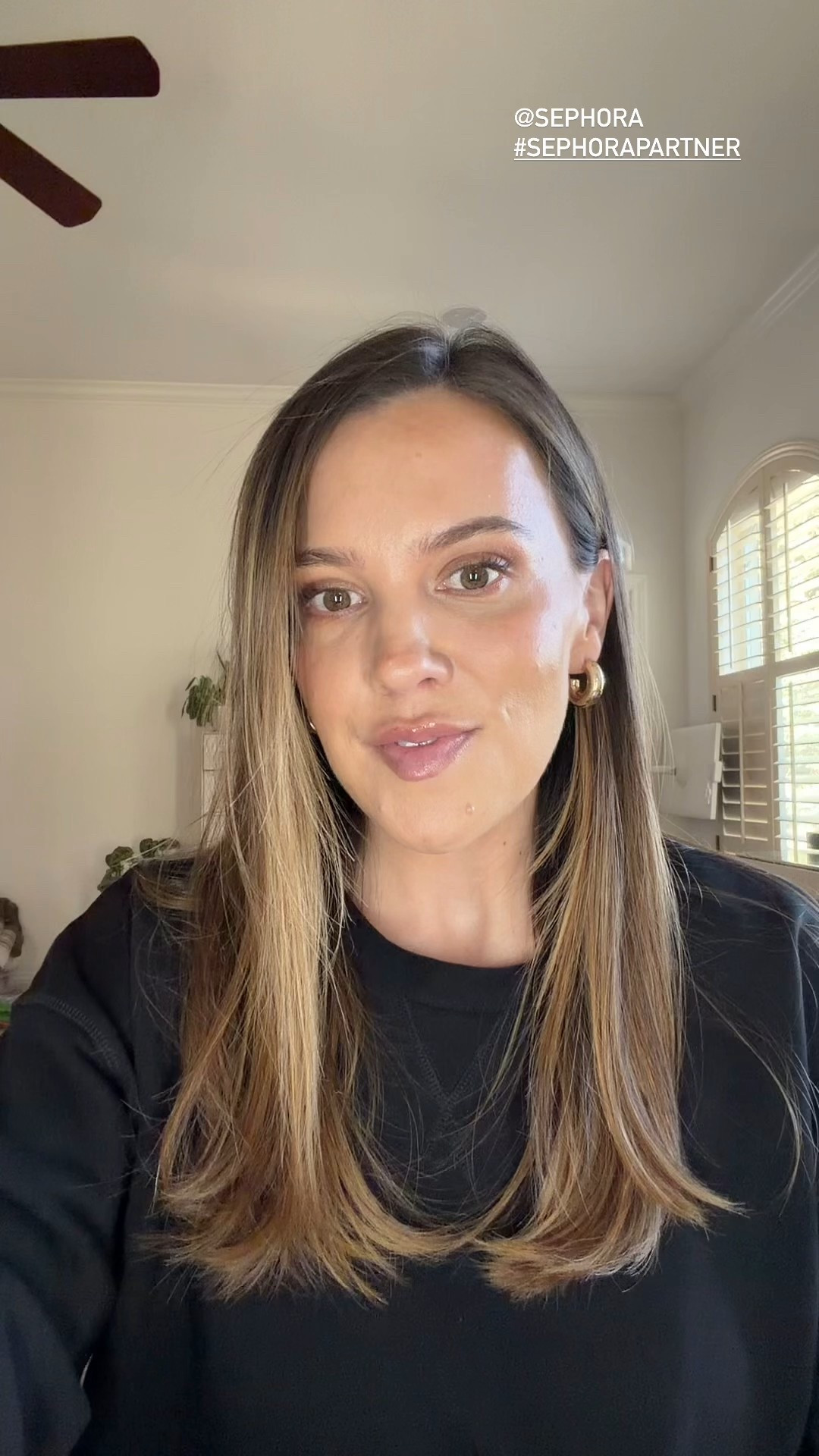  #sephorapartner A few beauty staples that make the perfect gifts for anyone and everyone — shop them during Sephora’s Gifts for All special savings event using SAVEGIFTS 12/5-12/14, and stack with Free Same Day Delivery from from 12/4-12/24 when you use QUICKGIFTS, a multi-use code that makes shopping even easier. Holiday gifting is easier than ever when you can buy online, pick up in store or get same day delivery! Make sure to join the Beauty Insider Program for even more perks while you shop! @sephora