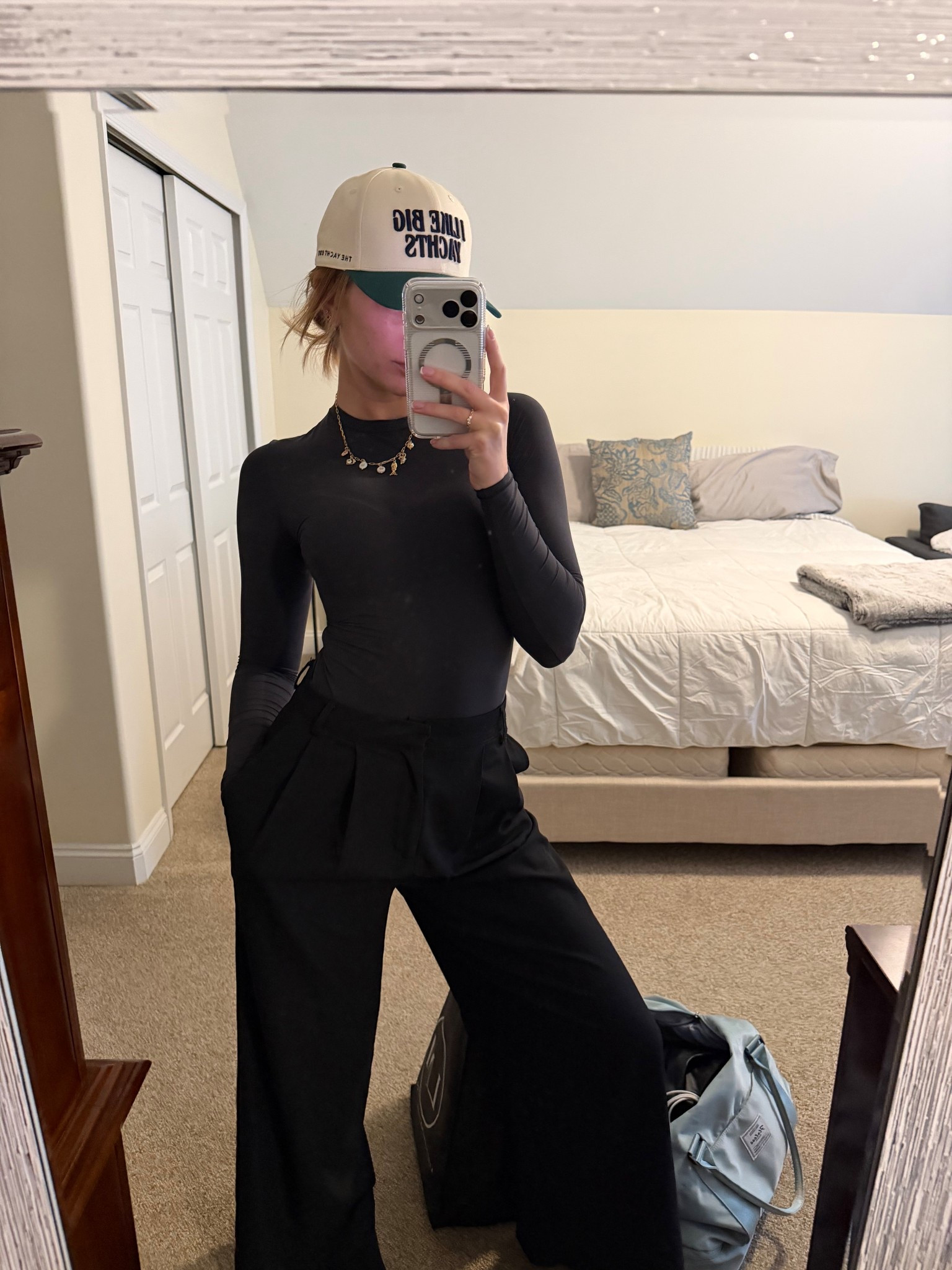 The best skims long sleeve, great for layering 

#LTKootd #LTKGiftGuide #LTKHoliday