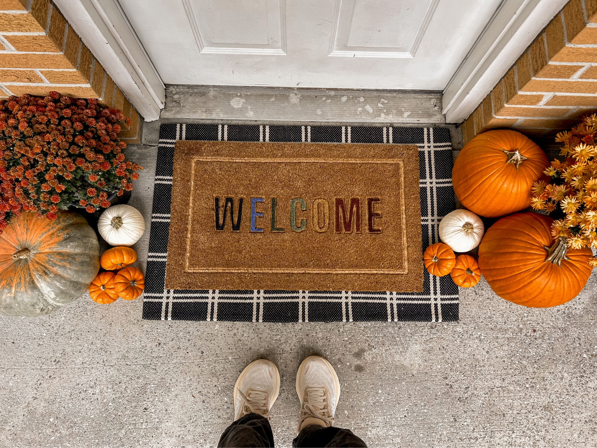 Fall door decor + welcome outdoor doormat Target under $30 🧡🎃

#LTKshoecrush #LTKfindsunder50 #LTKSeasonal