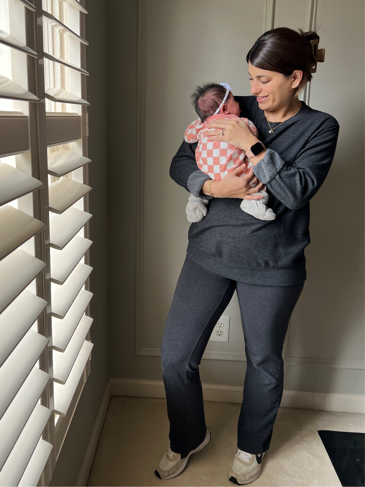 Postpartum outfit

#LTKfindsunder50 #LTKbaby #LTKmidsize