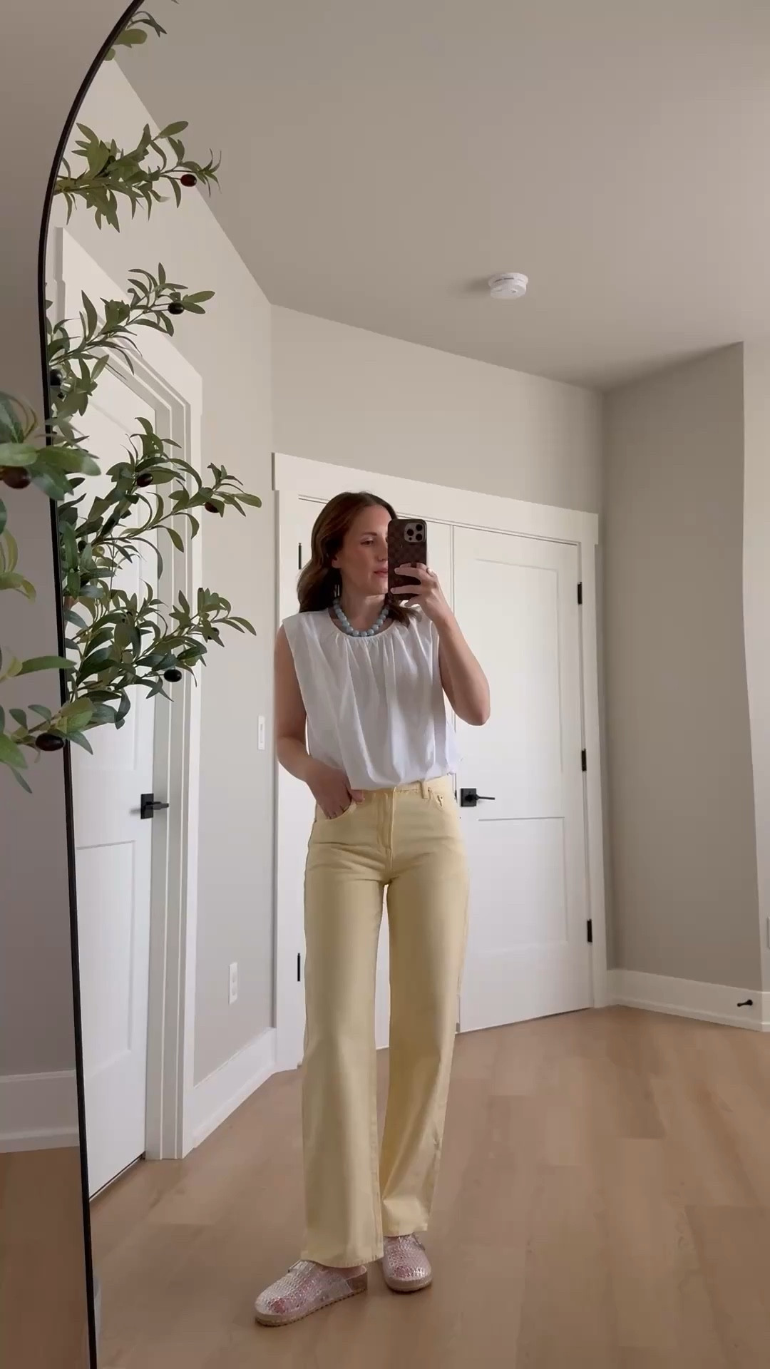 Teacher outfit idea🍎 yellow pants for spring in the clsssroom is a must! Wearing a small tee and size 25 denim

Teacher Tuesday, classroom style, teacher outfit idea, yellow jeans, jelly flats, teacher style 

#LTKmomlife #LTKspring #LTKspringtrends