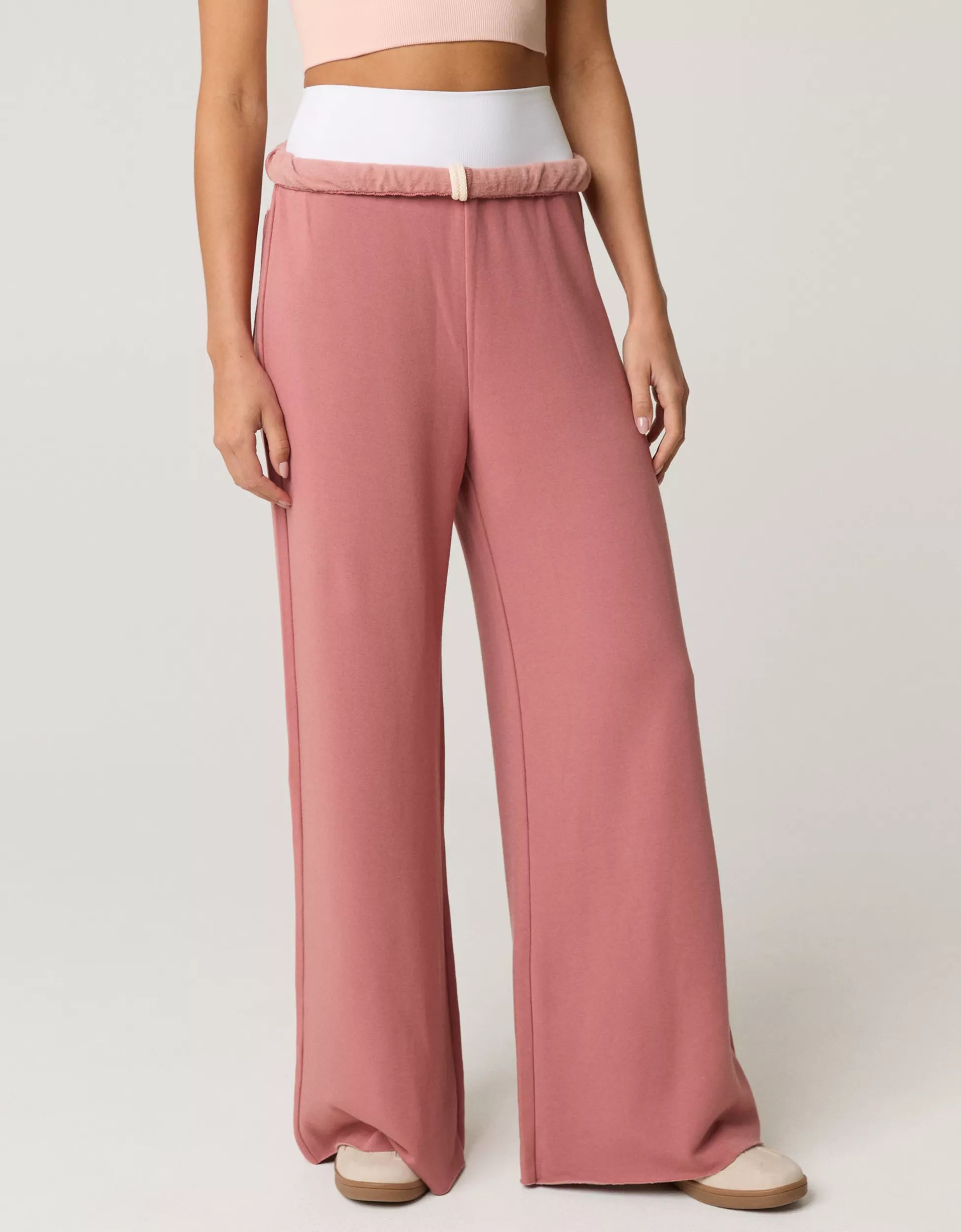 OFFLINE By Aerie OTT Fleece Super Wide Leg Pant | American Eagle Outfitters (US & CA)