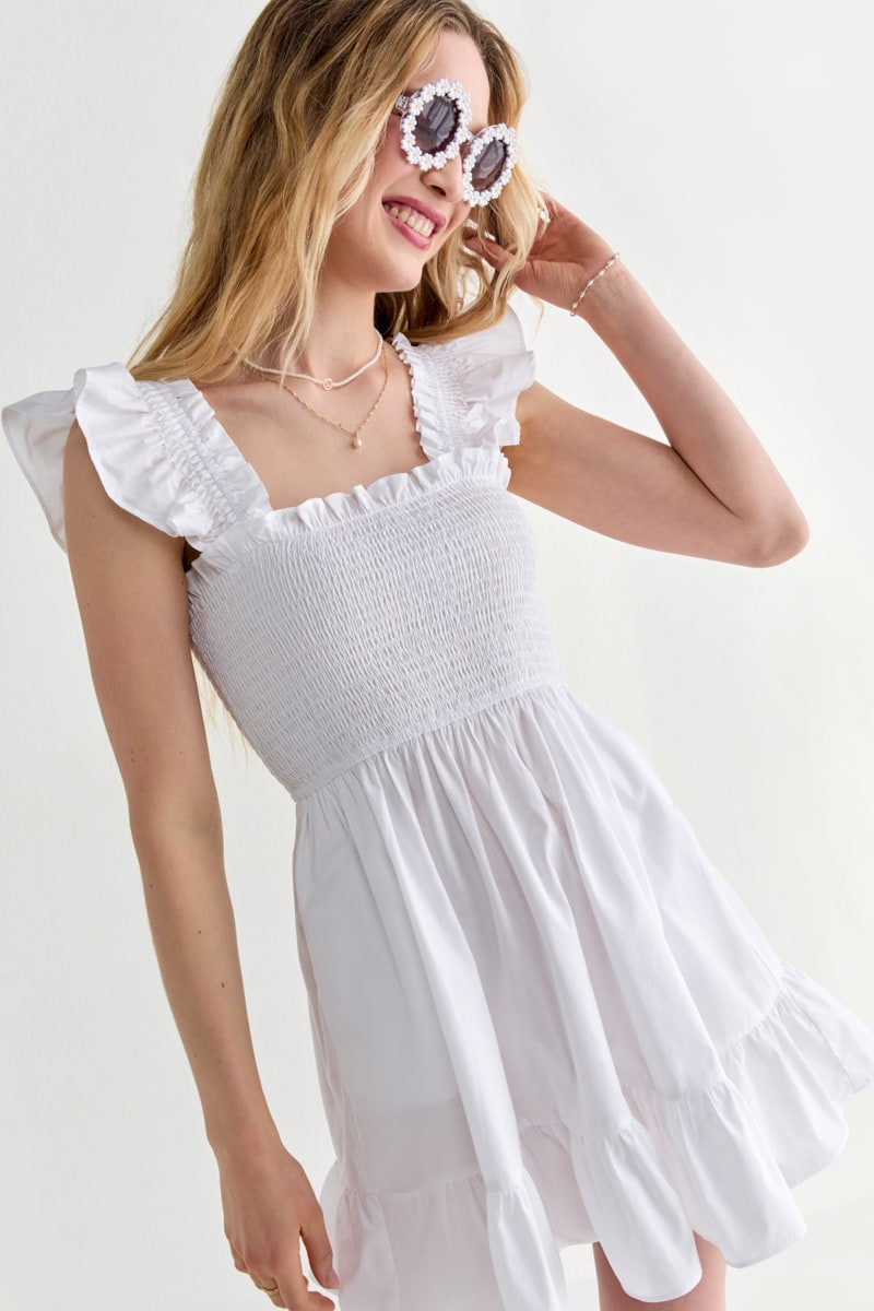 Gwen Daisy Embellished Round Sunglasses | Francesca's