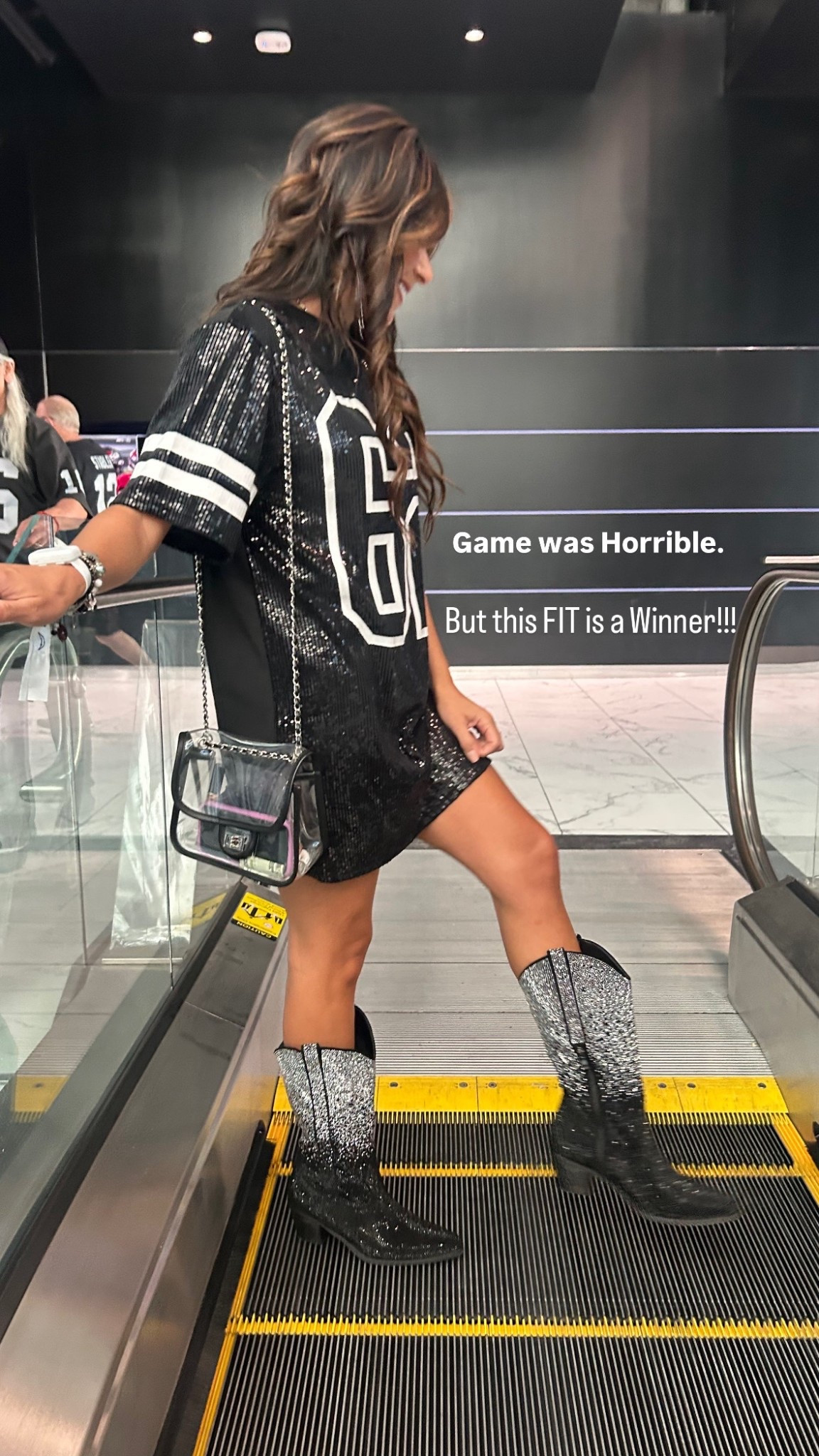 Football Fit!! 🖤🏈

#LTKSeasonal #LTKOver40 #LTKActive