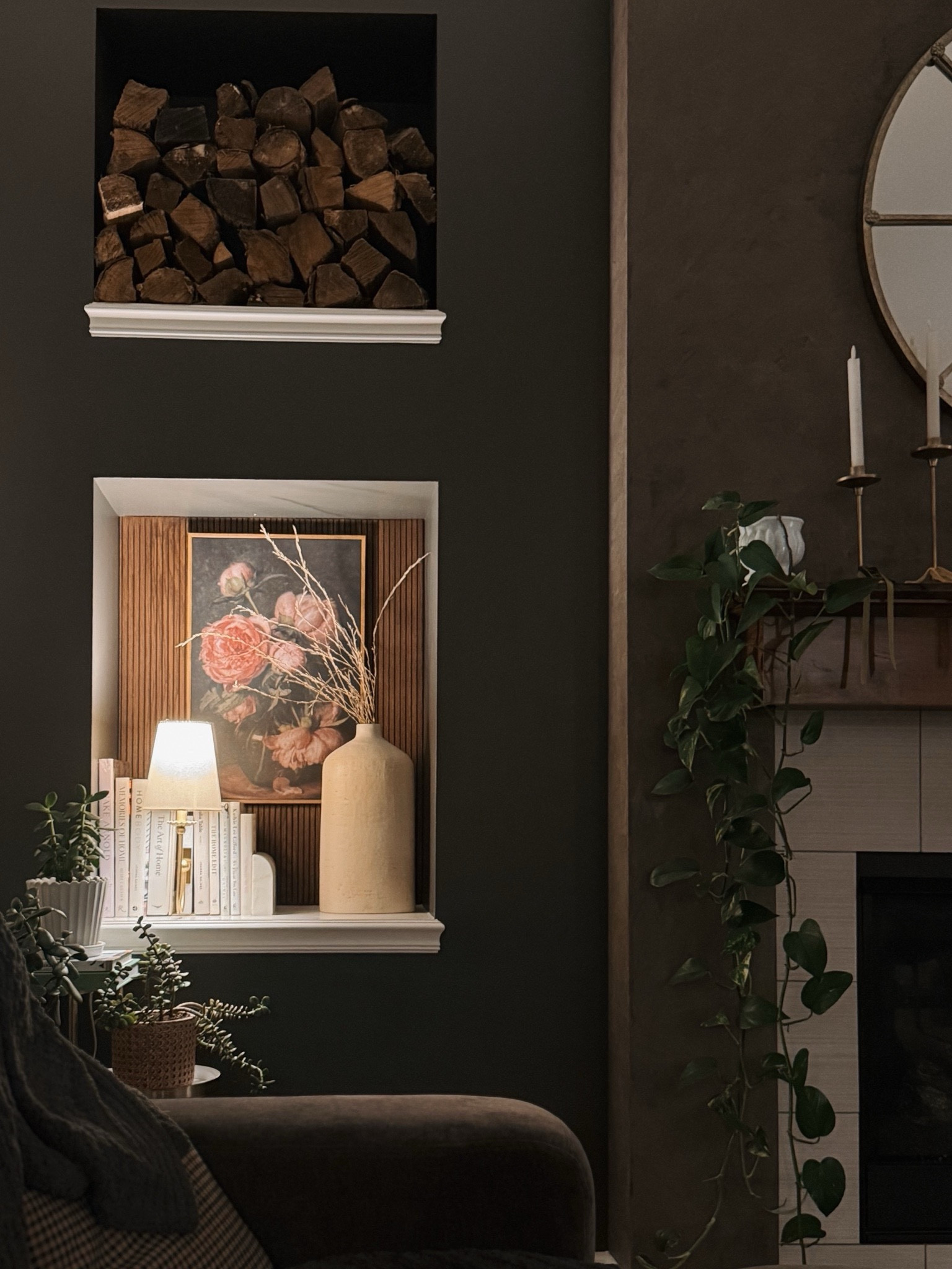 This might be my new favorite piece from the Magnolia line at Target—but believe it or not I cannot find the item on their website anywhere! 

I’ve seen these quaint “bookshelf” lights floating in my newsfeed on IG and was so excited when I found one at Target! 

Tagging all the items from my shelf here 👇🏼