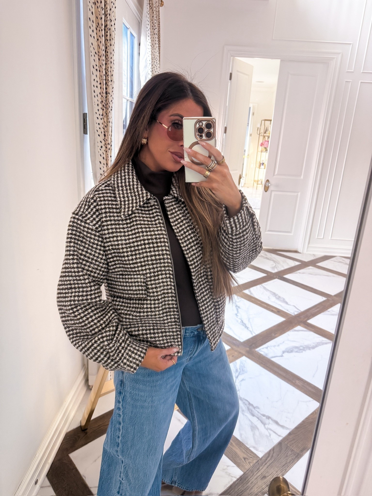 I’m wearing a size small in both the jacket and brown undershirt & size 28 in low rise jeans! 

Abercrombie jeans, Target Finds, Target Haul, Brown jacket, Brown turtleneck, Low rise jeans, Winter fashion, Winter outfits, Emily Ann Gemma

#LTKSeasonal #LTKFindsUnder50 #LTKootd