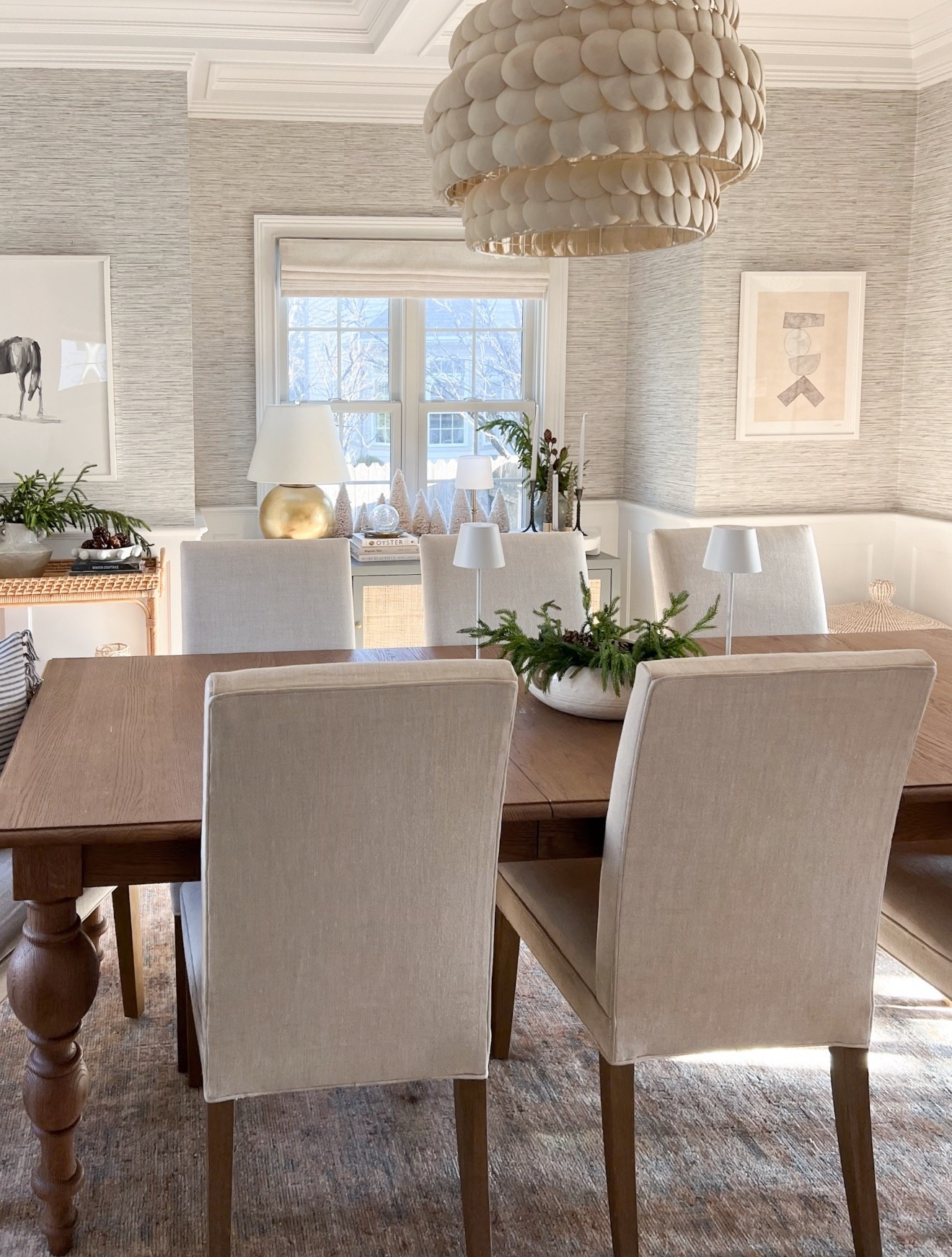 Monday mornings are always my day to catch up on emails, get our house back in order and plan new projects for the week. It’s my favorite day! Anyone else? 

Linking our dining room furniture, wallpaper and linen Roman shades (on sale!) 

#LTKFindsUnder100 #LTKHome #LTKSaleAlert