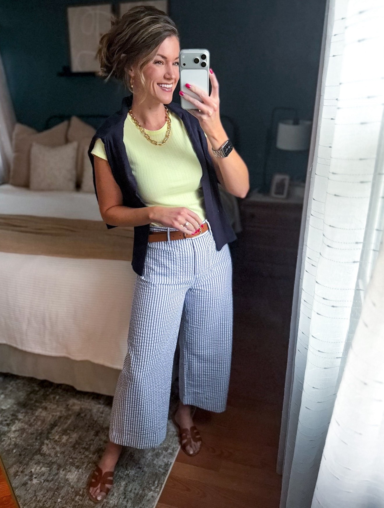 These pants surpassed my expectations. So freaking GOOD!! 


#LTKmomlife #LTKSeasonal