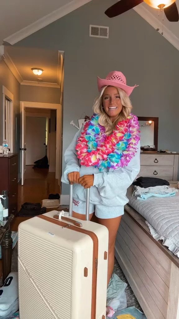 Cruise!! Packing essentials! 

#LTKstyletip #LTKVideo