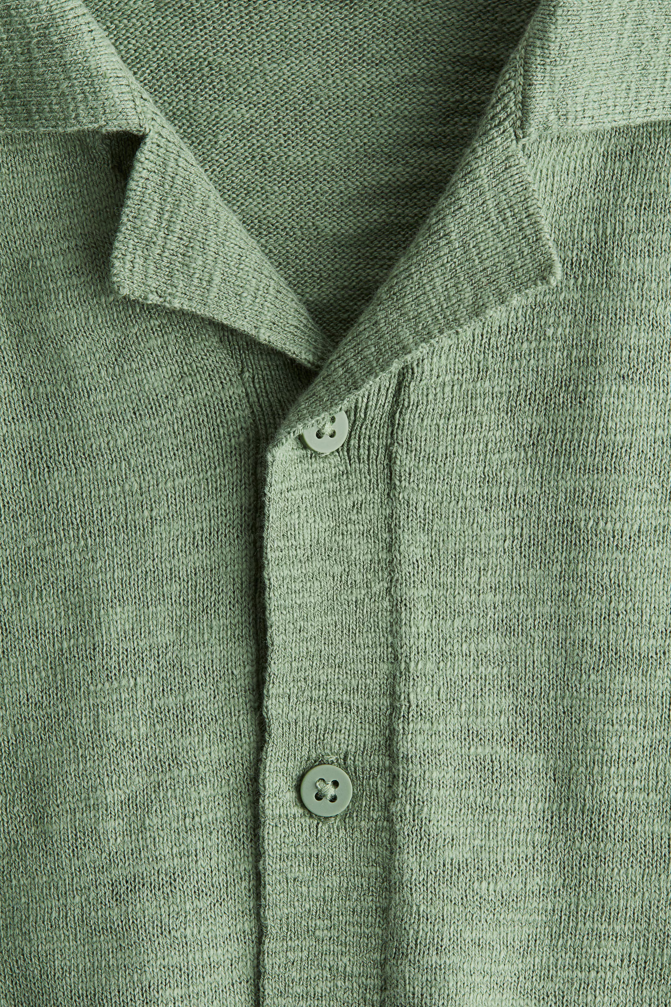 Fine-knit resort shirt | H&M (UK, MY, IN, SG, PH, TW, HK)