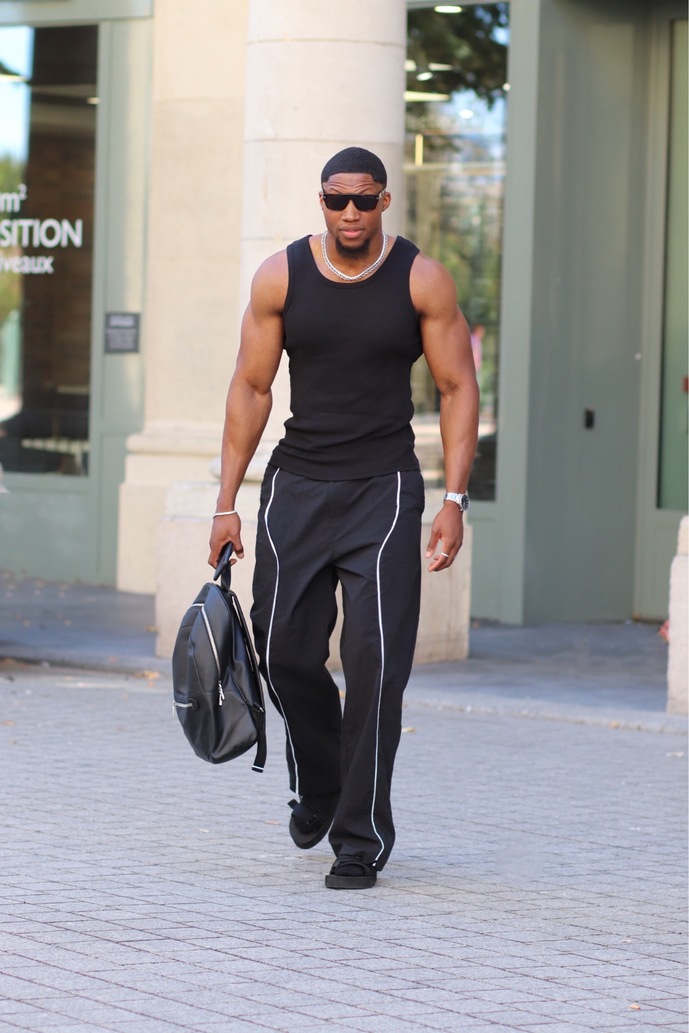 Look : Frenchy yakuza

#LTKSeasonal #LTKfit #LTKeurope