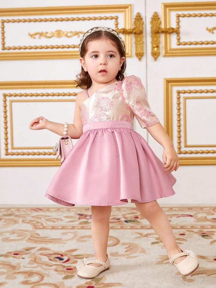 SHEIN Baby Girl Patchwork Floral Pattern Asymmetrical Neckline Dress | SHEIN