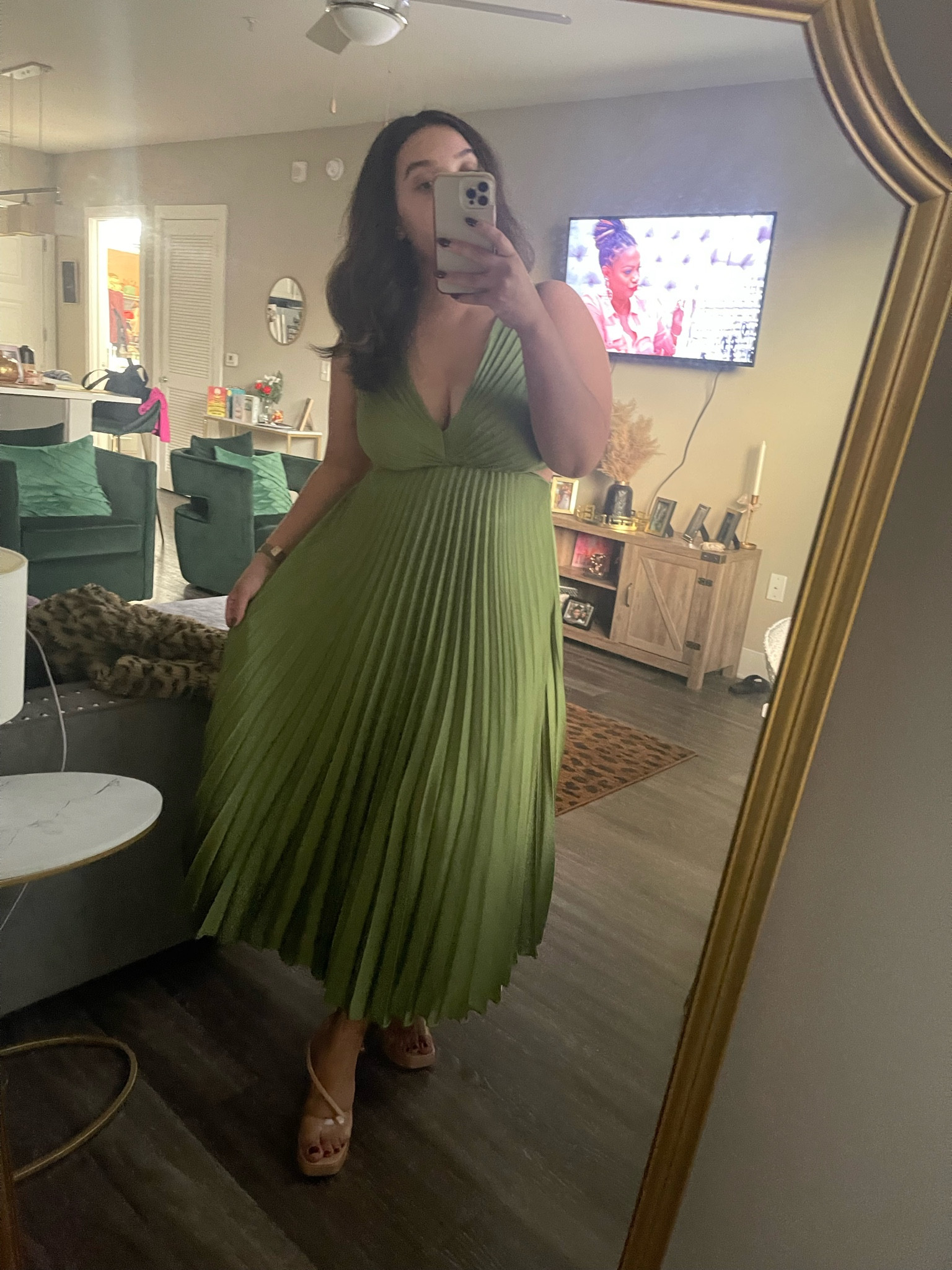 Loving this wedding guest dress for the fall

#LTKStyleTip #LTKMidsize #LTKWedding