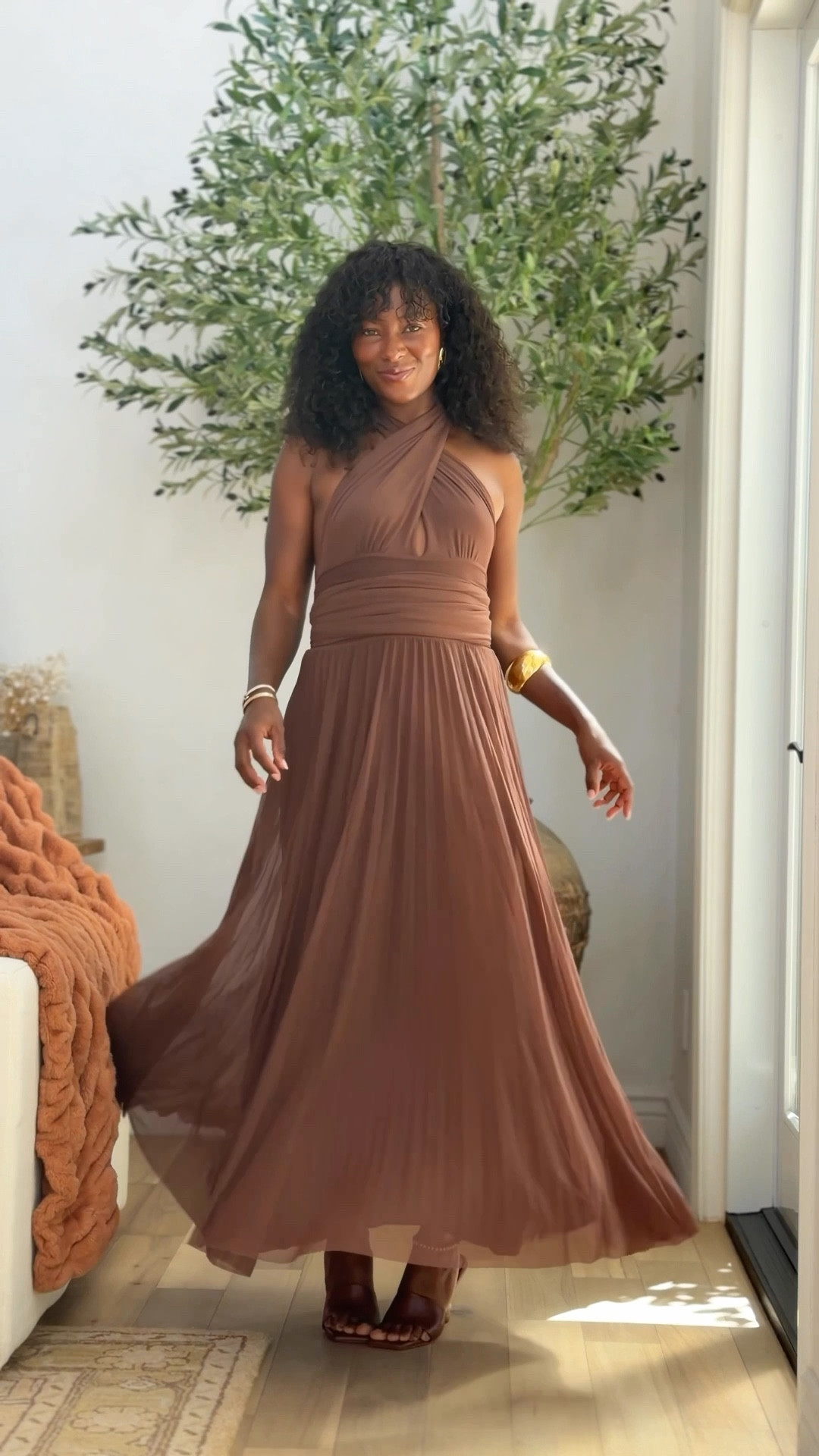 The A&F Giselle 5-in-1 Convertible Maxi Dress is a must have!! 
I’m wearing size Small and currently you can get an Extra 20% Off $125 In App With Code AF20. 

#LTKFestival #LTKootd #LTKgrwm