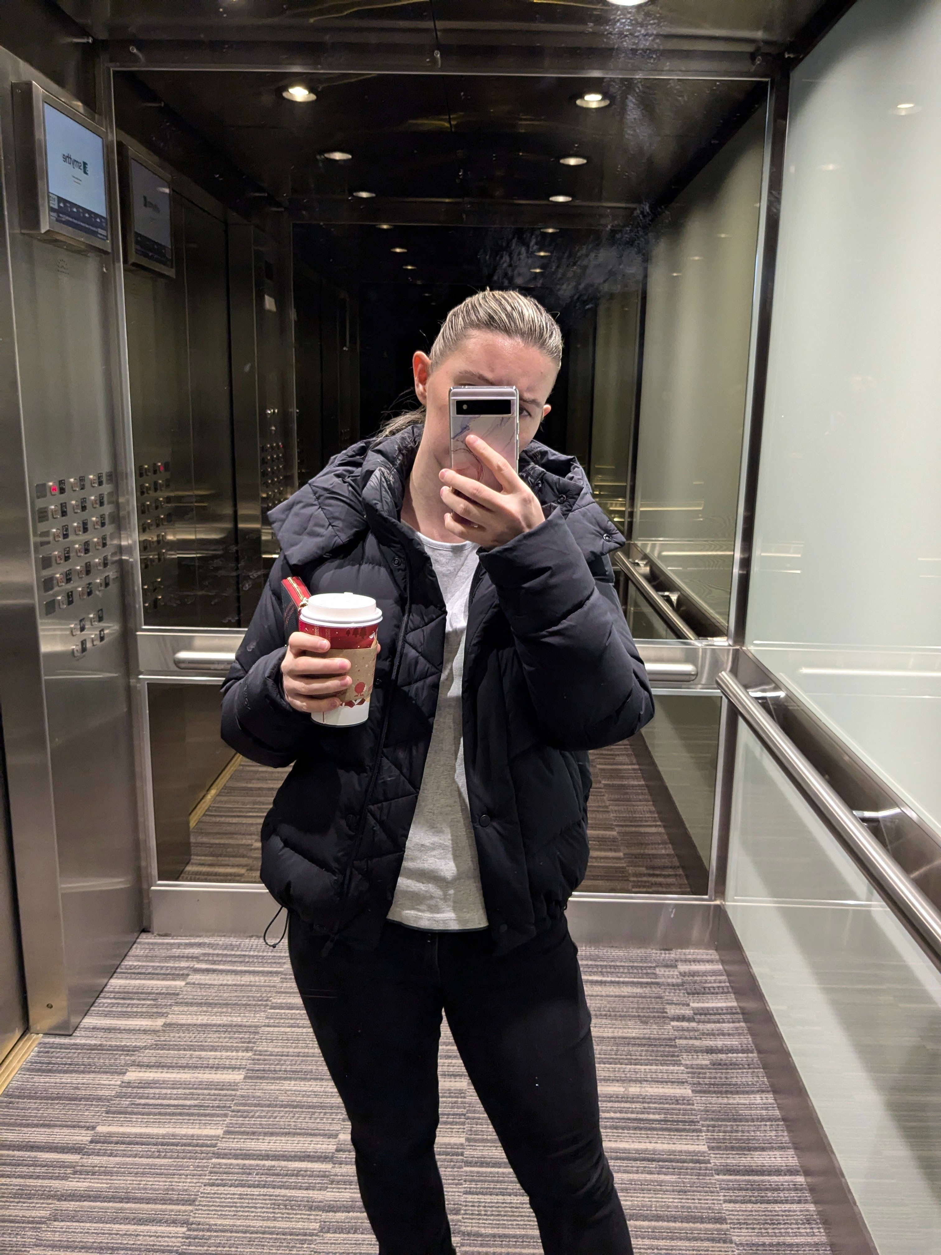 Winter arrived in Vancouver. Wunderpuff is out ❄️🌨️

#LTKwinter #LTKcanada #LTKtravel