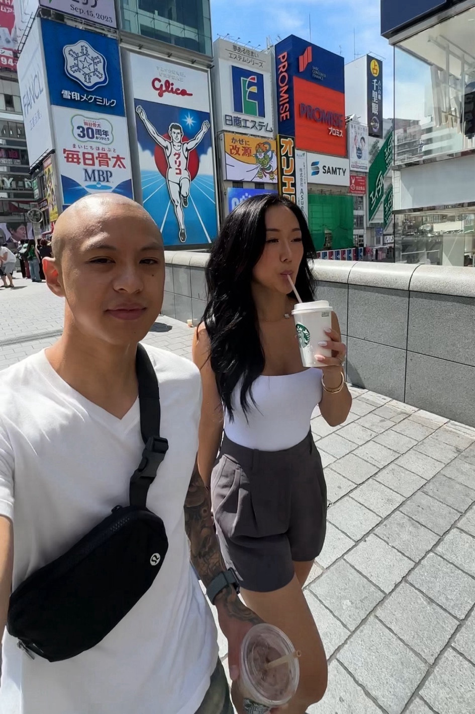 Strolling around in Osaka 🫶