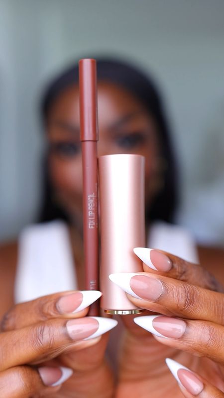 Now THIS is another cute, nude lip combo for dark skin! I love how creamy the Lancôme lippies are. And this liner is a nice, soft brown shade. #nudelipcombo #nudelip #aboutface #lancome #makeup

#LTKVideo #LTKfindsunder100 #LTKbeauty