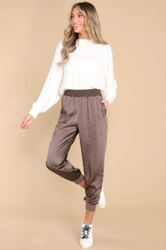 Warming Touch Ivory Top | Red Dress 