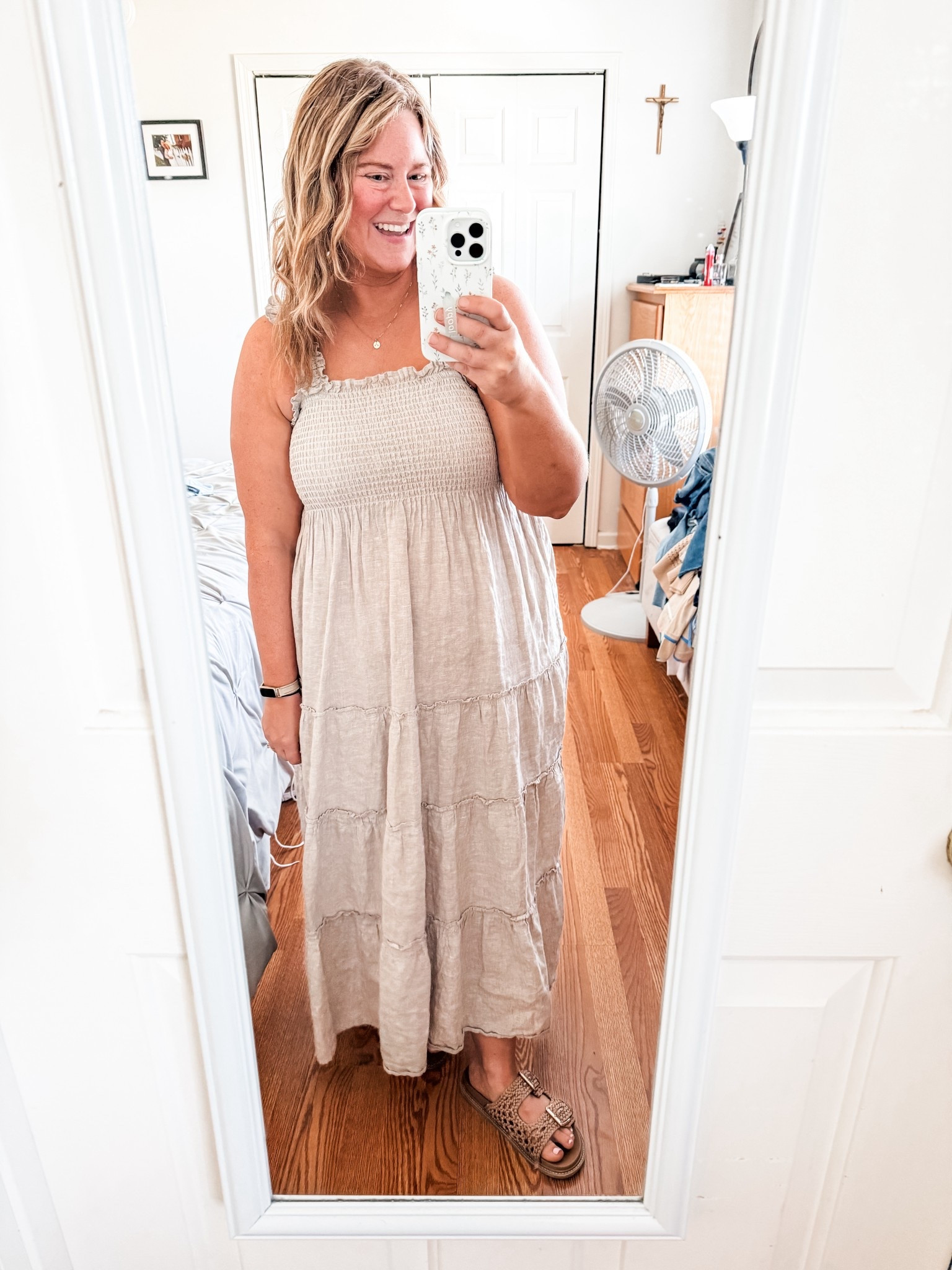 I love this quince linen dress! Perfect for an easy outfit! Wearing a large 

#LTKSeasonal #LTKMidsize #LTKStyleTip