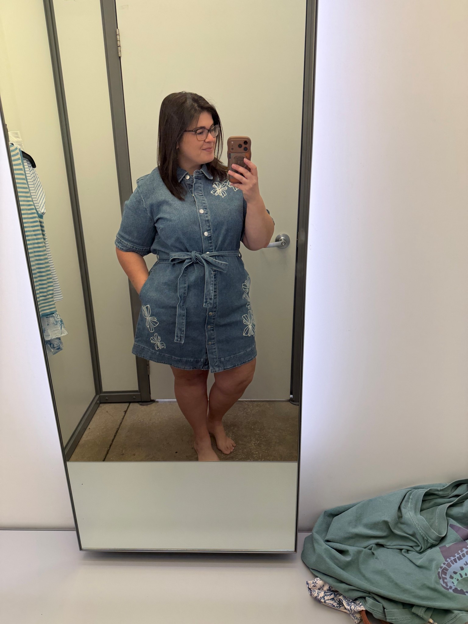 This cutie little denim dress is 99% cotton! I couldn’t believe it either. The cute little embroidery on it makes for the perfect touch for summer. Features functional buttons all the way down, a belt that helps cinch it to your liking, and yes ma’am there’s even pockets. For size reference I’m in the XL 

#LTKMidsize #LTKootd