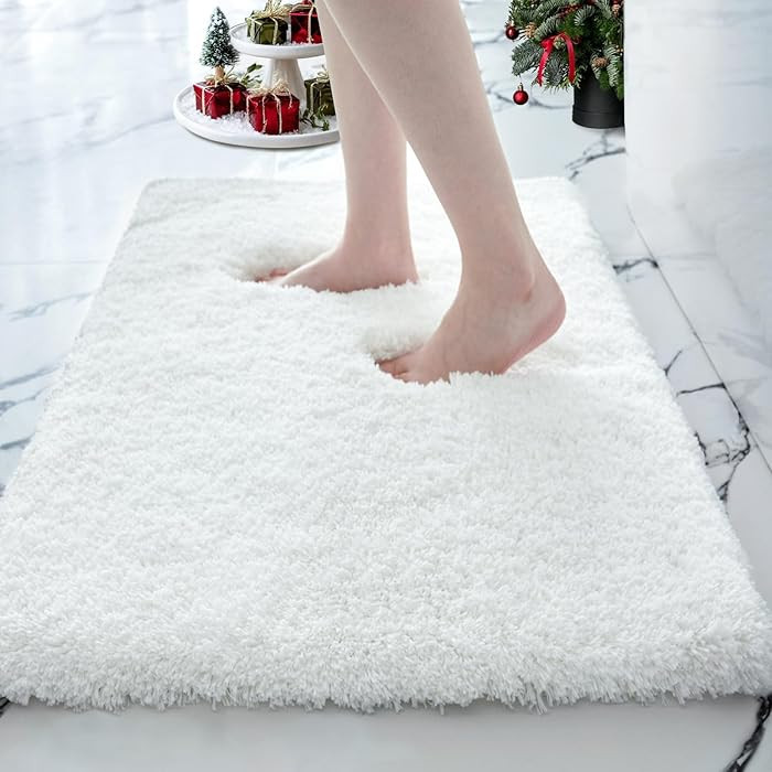 Small Bathroom Rugs 17x24 Non Slip White Fluffy Bath Mat for Bathroom Floor Machine Washable Plus... | Amazon (US)