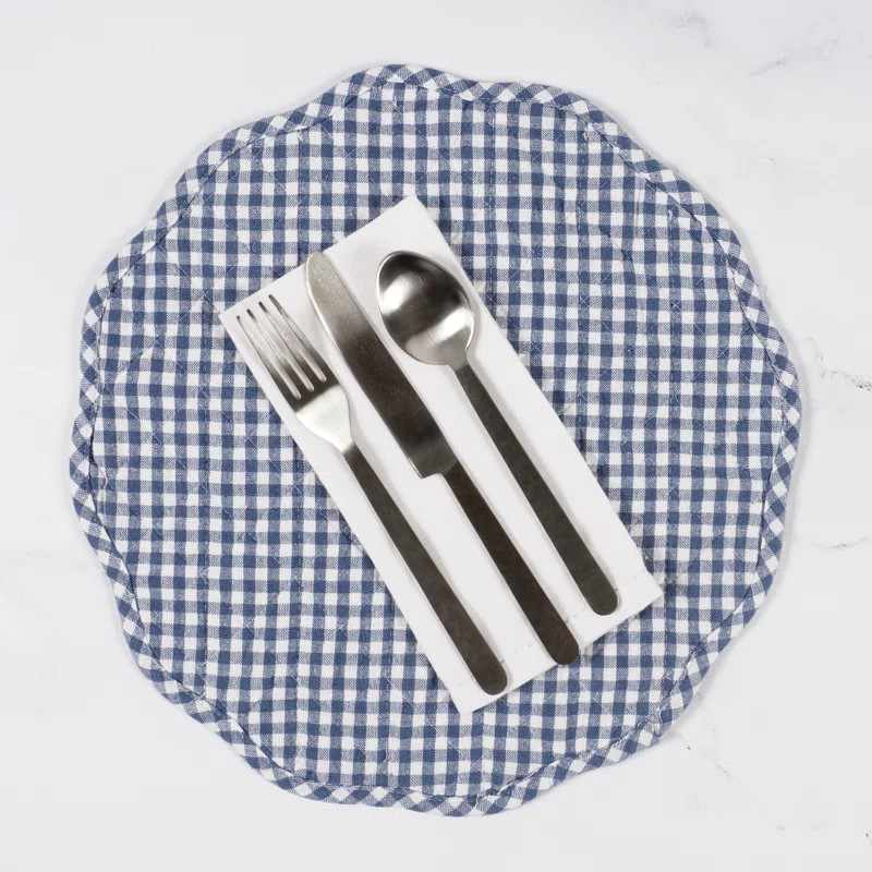 Gracie Oaks Farmhouse Set Of 4 Quilt Scalloped Placemat & Reviews | Wayfair | Wayfair North America