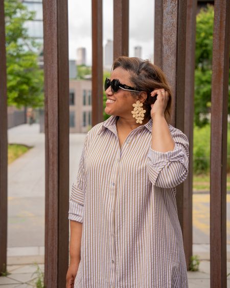 Classic neutral summer looks from @tuckernuck are perfect for SO many occasions (brunch with friends, date nights, and work)! This easy breezy shirtdress is the perfect way to combat the heat, too!  Raffia accessories complement the look beautifully! This gorgeous dress fits TTS! #tuckernuckpartner #tuckernucking #ad