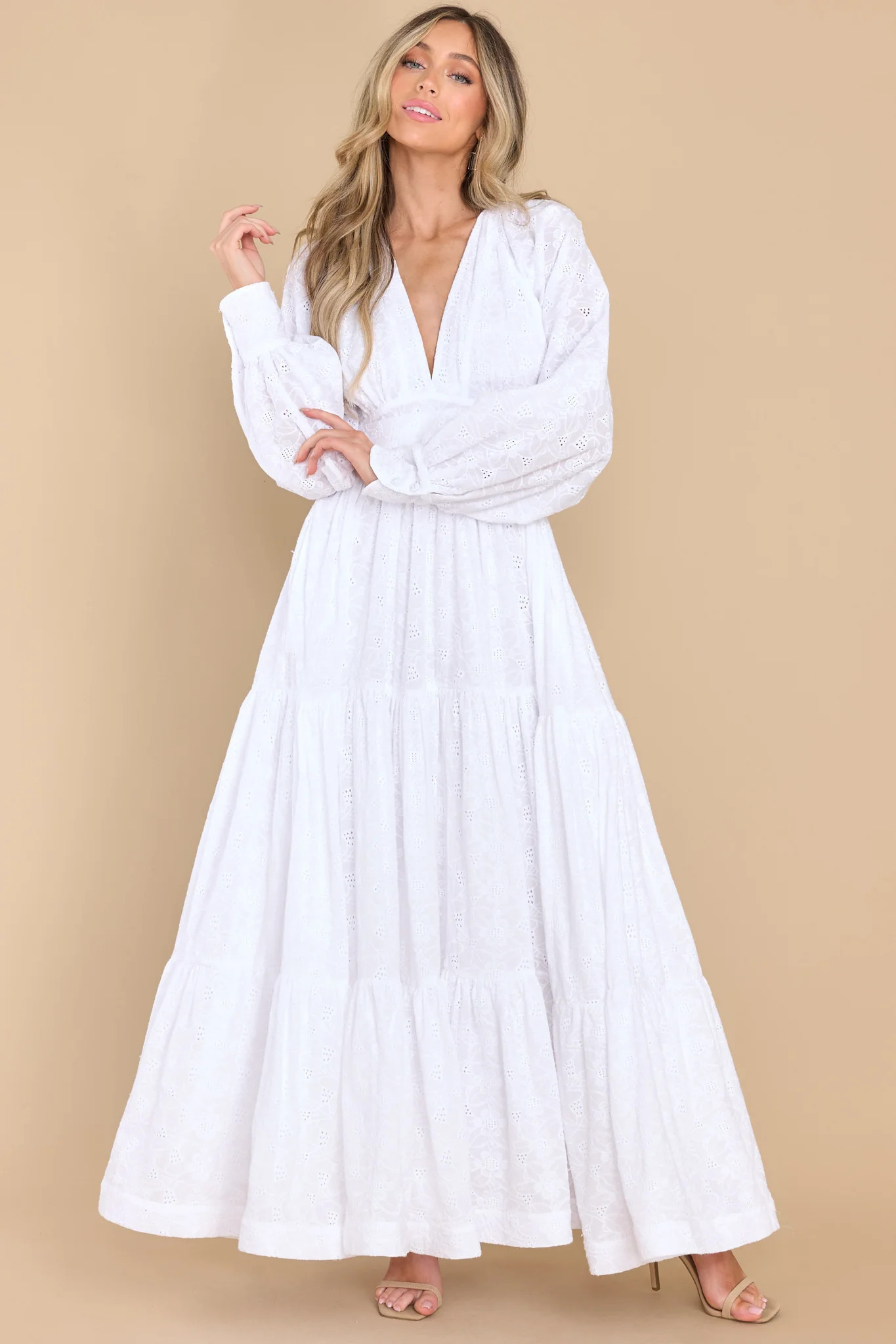 Meg Full White Dress | Red Dress 