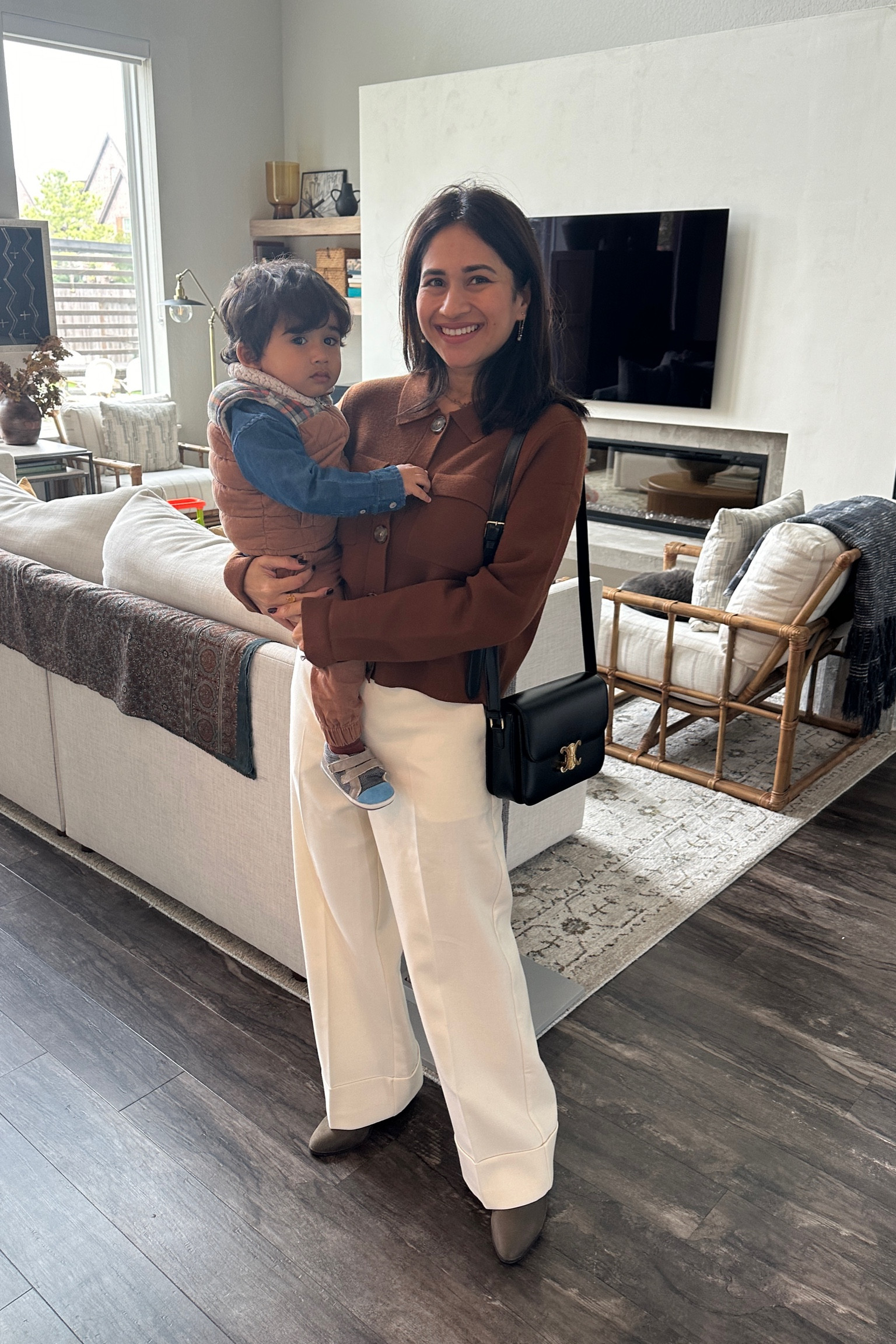 Fall outfit thanksgiving outfit ideas - sezane Damon pants in ecru, and the Betty sweater in hazelnut 

#LTKSeasonal #LTKGiftGuide #LTKstyletip