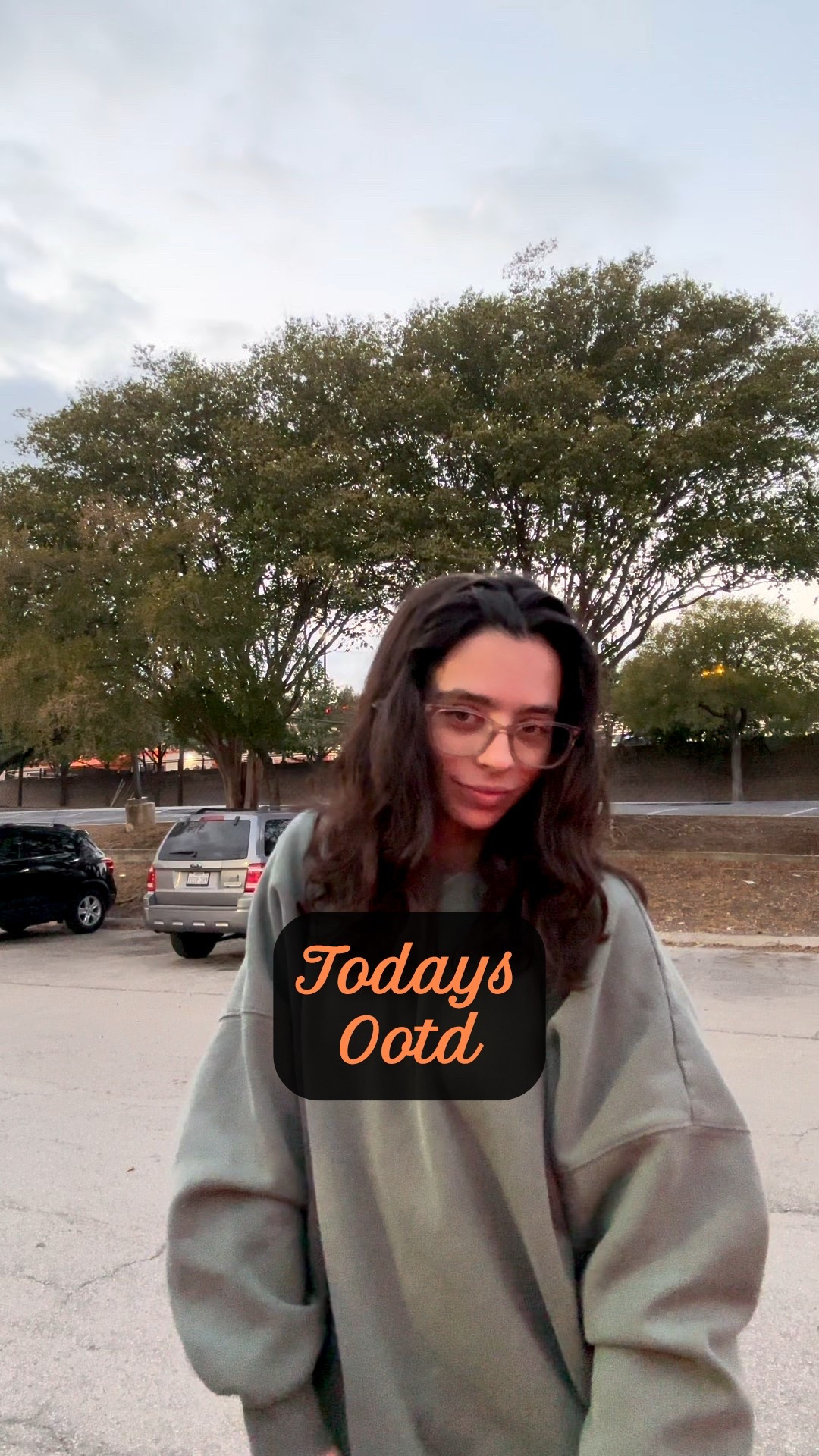 Finally was cold enough to break out my favorite sweater this morning, even though it’ll be 85 in an hour😅 #sweaterweather 