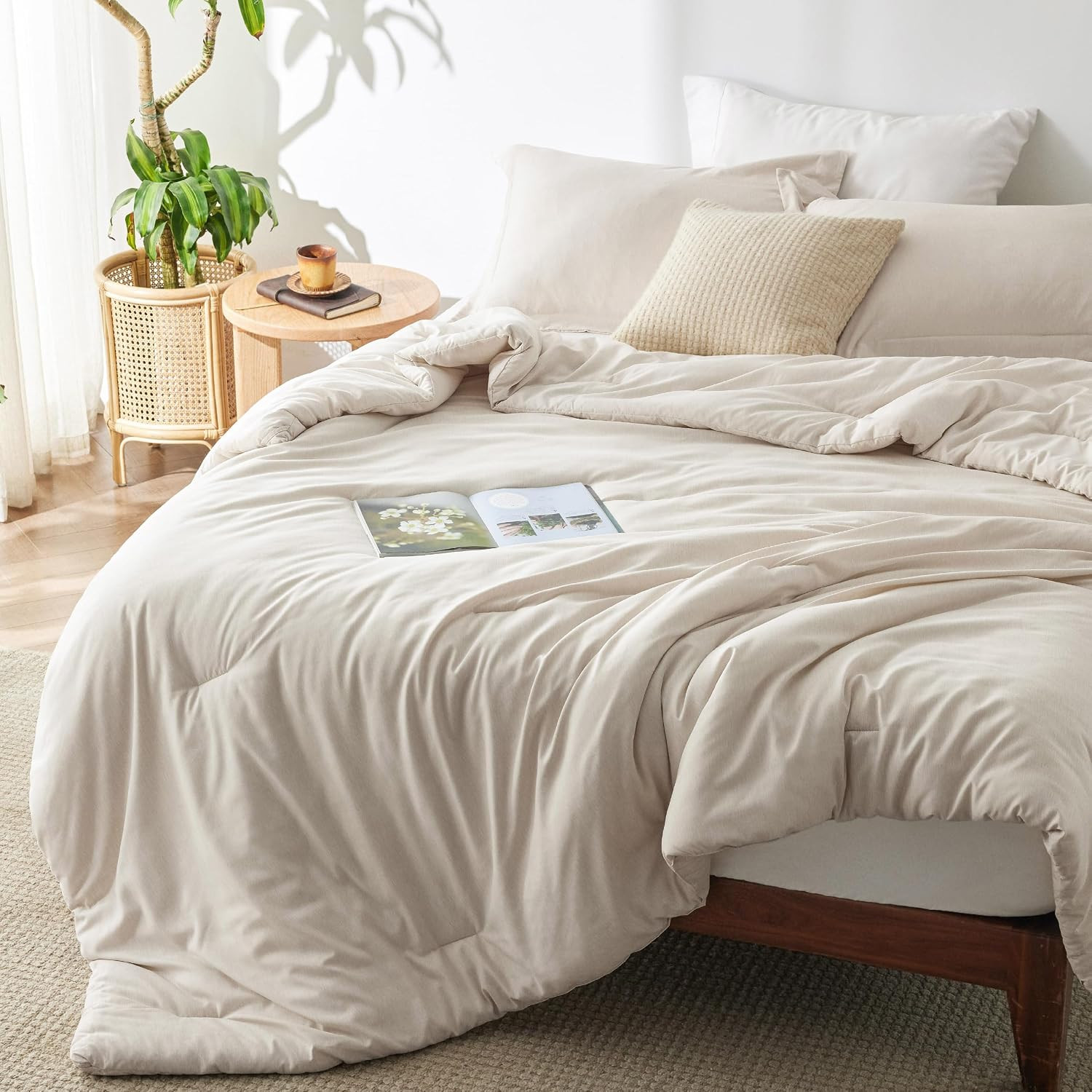 Bedsure King Size Comforter Set, Beige Soft Cationic Dyed Bed Set 3 Pcs | Amazon (US)