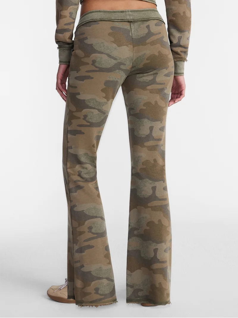 No Boundaries Flare Leg French Terry Pant, Women's Sizes XXS-XXL | Walmart (US)