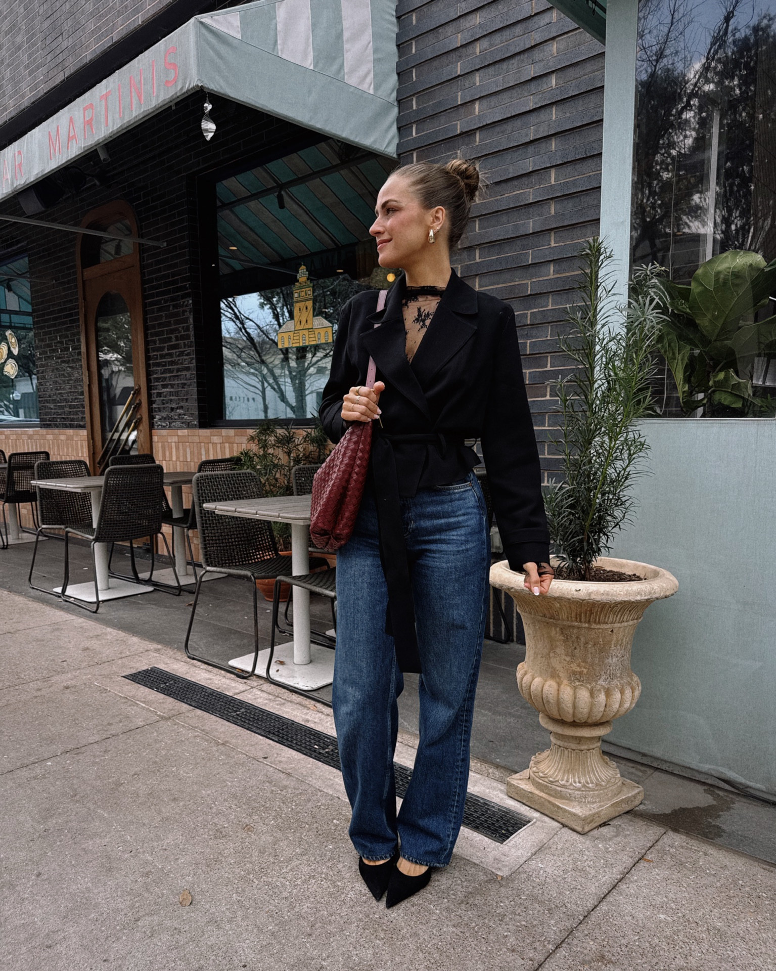 OOTD ✨ for a lunch meeting
Jacket S 
Top S
Jeans 26


#LTKgrwm #LTKootd #LTKdayinmylife