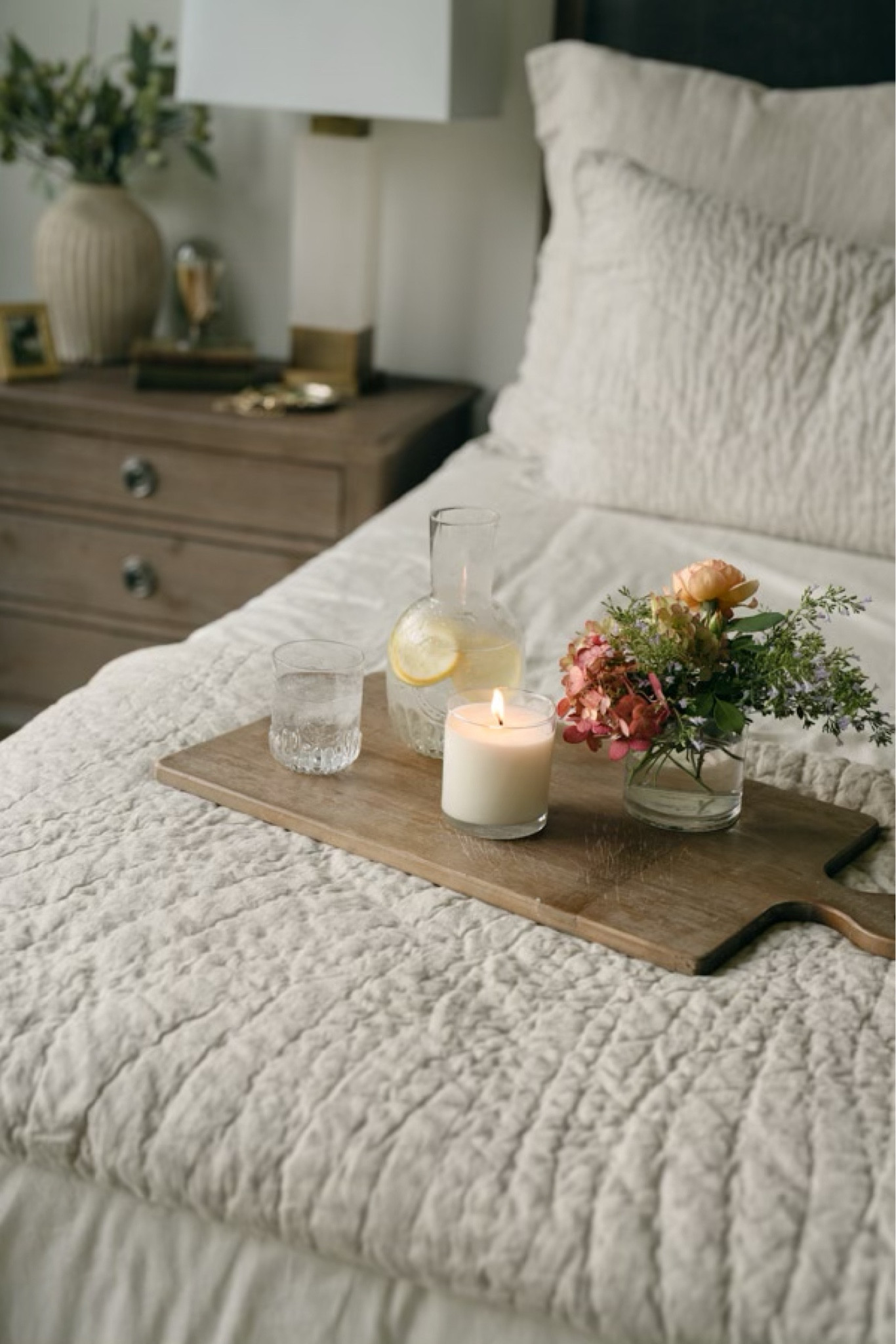 Give your holiday visitors, the five star treatment

#Entertaining #HouseGuests #HouseBeautiful #CooperAtHome 

#LTKSeasonal #LTKHoliday #LTKhome