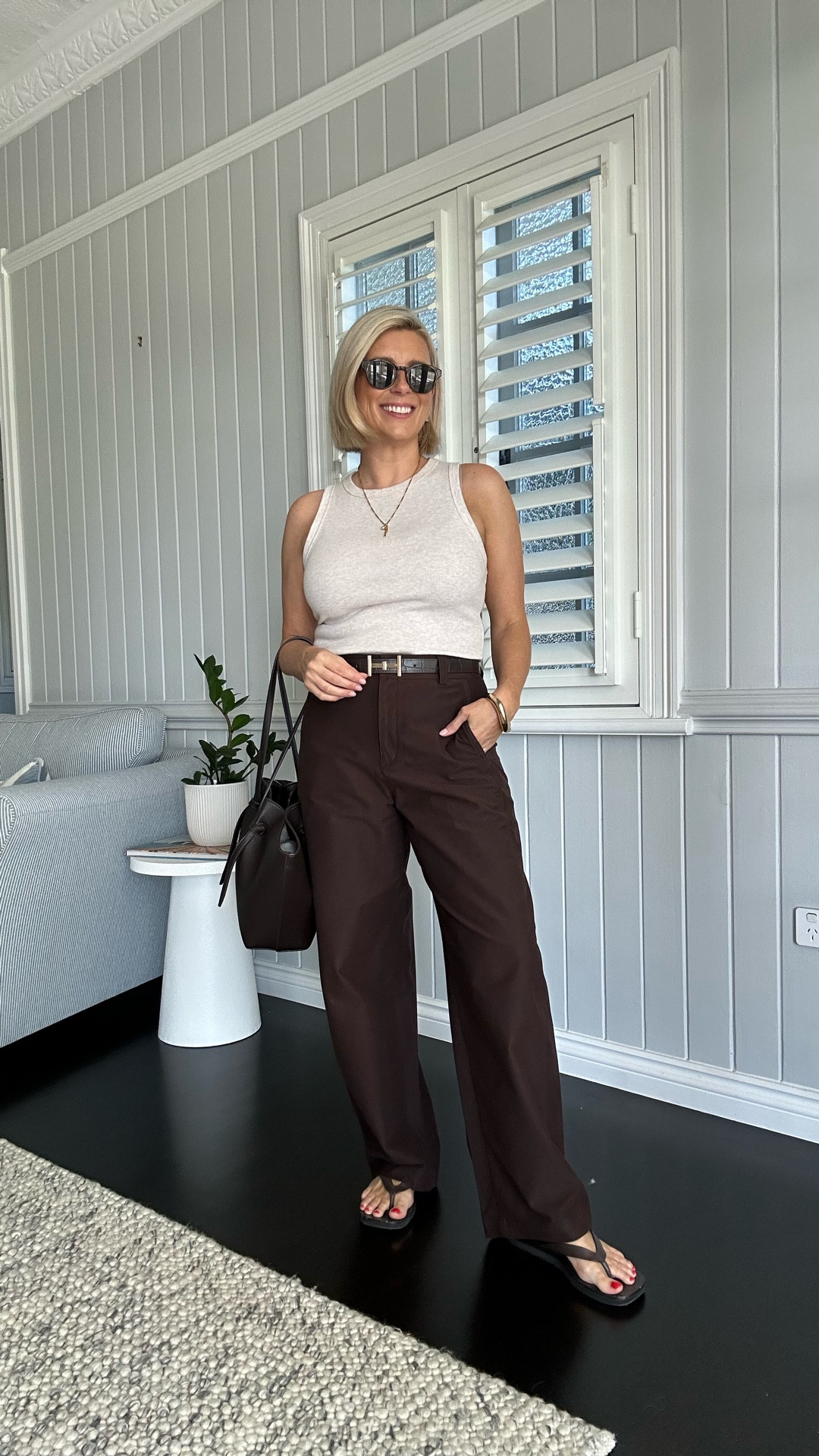 I took the viral Jersey Barrel Leg Oants for a spin on a domestic flights and found them very comfortable and they still looked fresh at the other end. 

These are meant to sit shorted but I’m hesitant to get them altered as I feel like I’ll look too much of the tapering at the ankle  
 
Size: M 
Length: Regular; unaltered. 

#LTKworkwear #LTKtravel #LTKaustralia