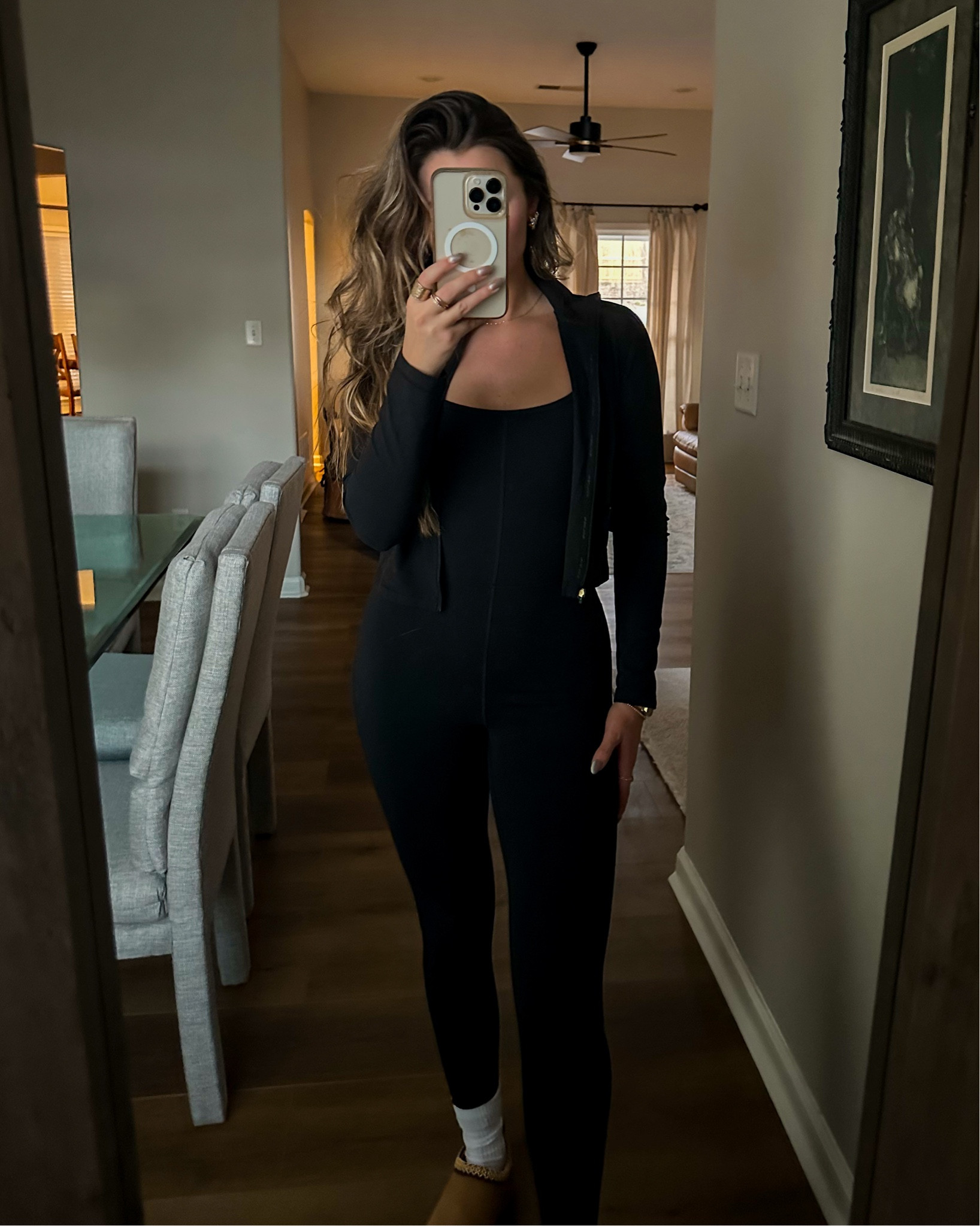 Butter essential jumpsuit 3 ways🖤🖤

#LTKFindsUnder100 #LTKStyleTip