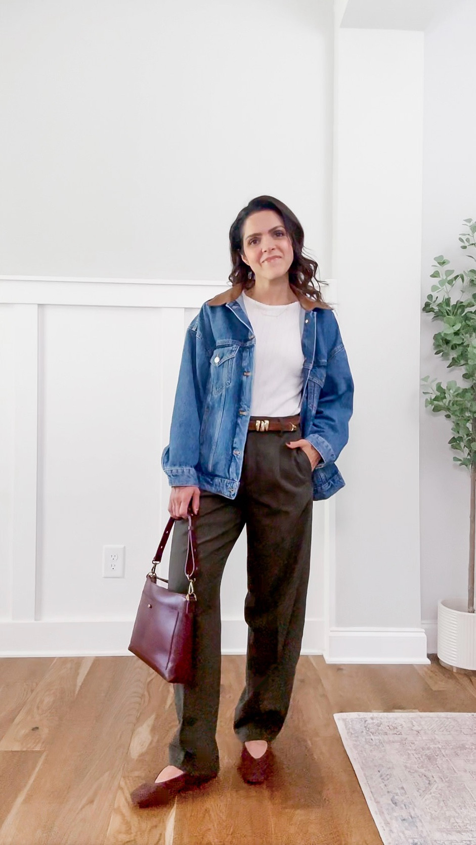Monthly outfit planner SEPTEMBER: Summer to Fall outfits | chocolate brown pant, short sleeve cardigan sweater, barn jacket, denim jacket, handbag, ballet flats

#summertofall #transitionalstyle #falloutfit #classicstyle #fallcolors #casualstyle #outfitformula


#LTKStyleTip