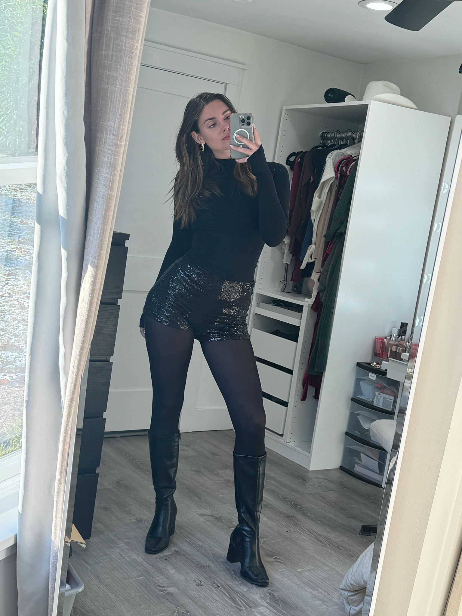 Nye outfit inspo

#LTKWatchNow #LTKSeasonal #LTKHoliday